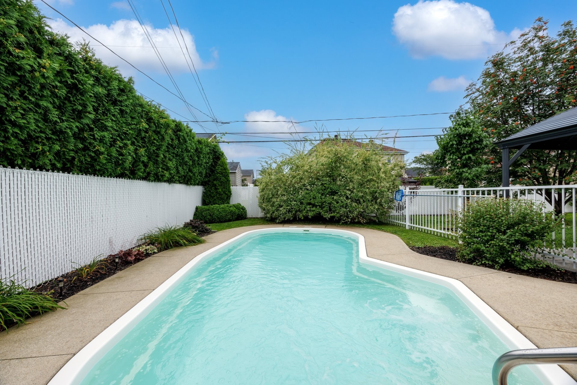









11


Rue du Ruisseau

,
Salaberry-de-Valleyfield,




QC
J6S6T9

