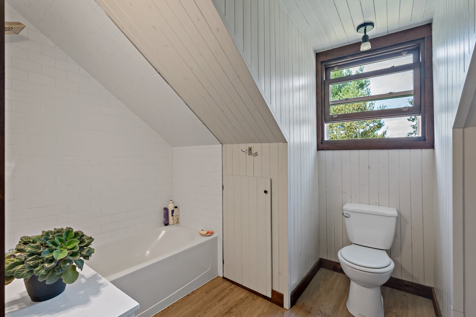 









139


Ch. de Barkmere

,
Barkmere,




QC
J0T1A0

