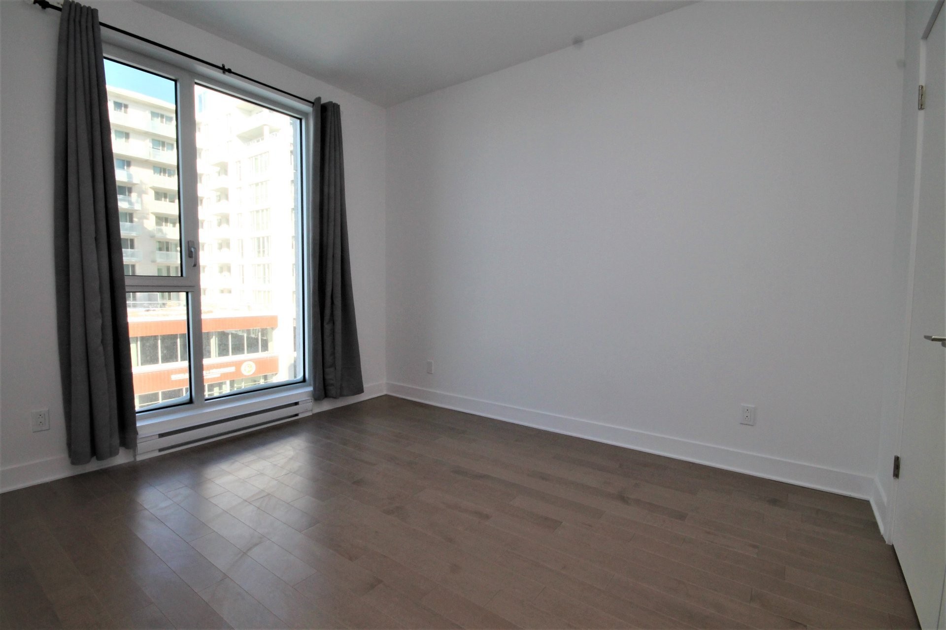 









5265


Rue MacKenzie

, 604,
Montréal (Côte-des-Neiges/Notre-Dame-de-Grâce),




QC
H3W0B2

