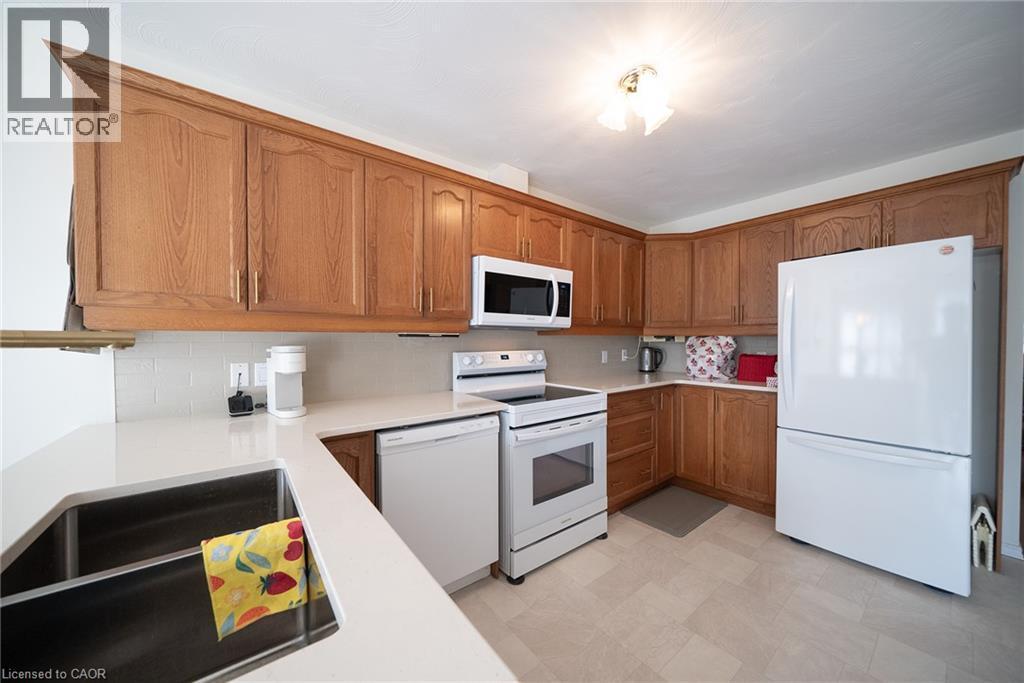 












150 OAK Street Unit# 17

,
Simcoe,




Ontario
N3Y5M5

