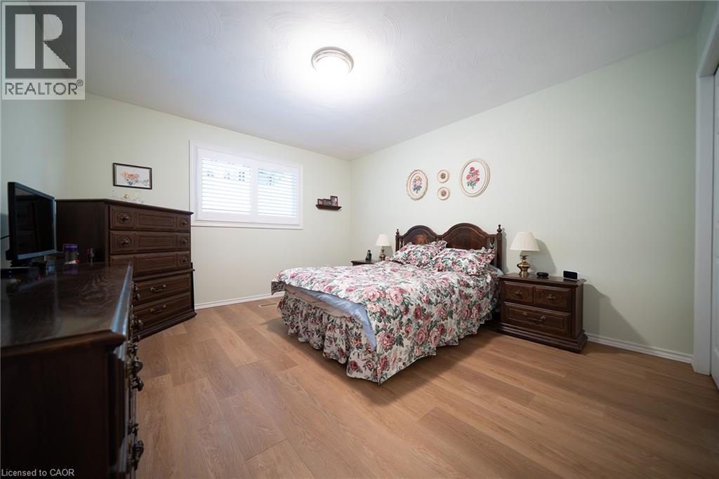 












150 OAK Street Unit# 17

,
Simcoe,




Ontario
N3Y5M5

