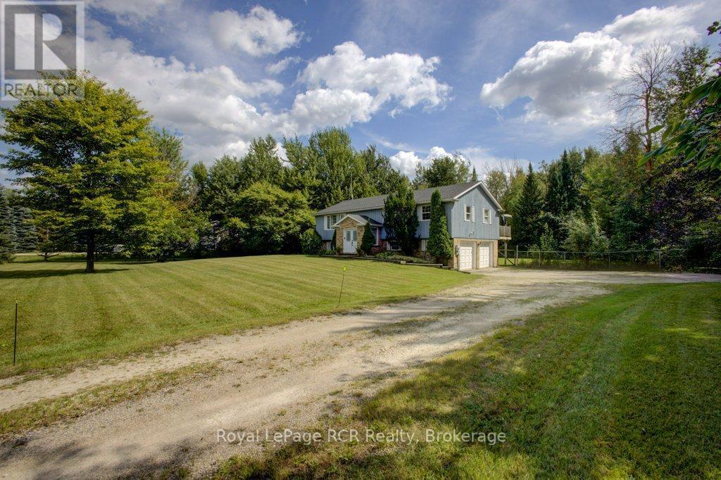 












7287 WELLINGTON RD 109

,
Mapleton,




Ontario
N0G2K0

