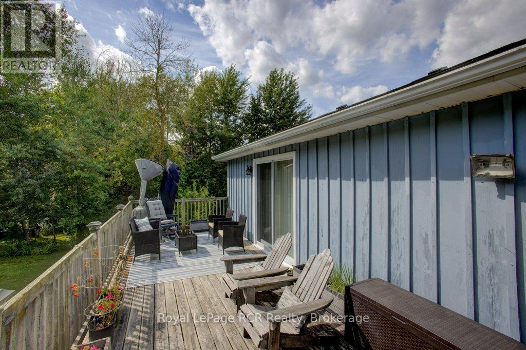 












7287 WELLINGTON RD 109

,
Mapleton,




Ontario
N0G2K0


