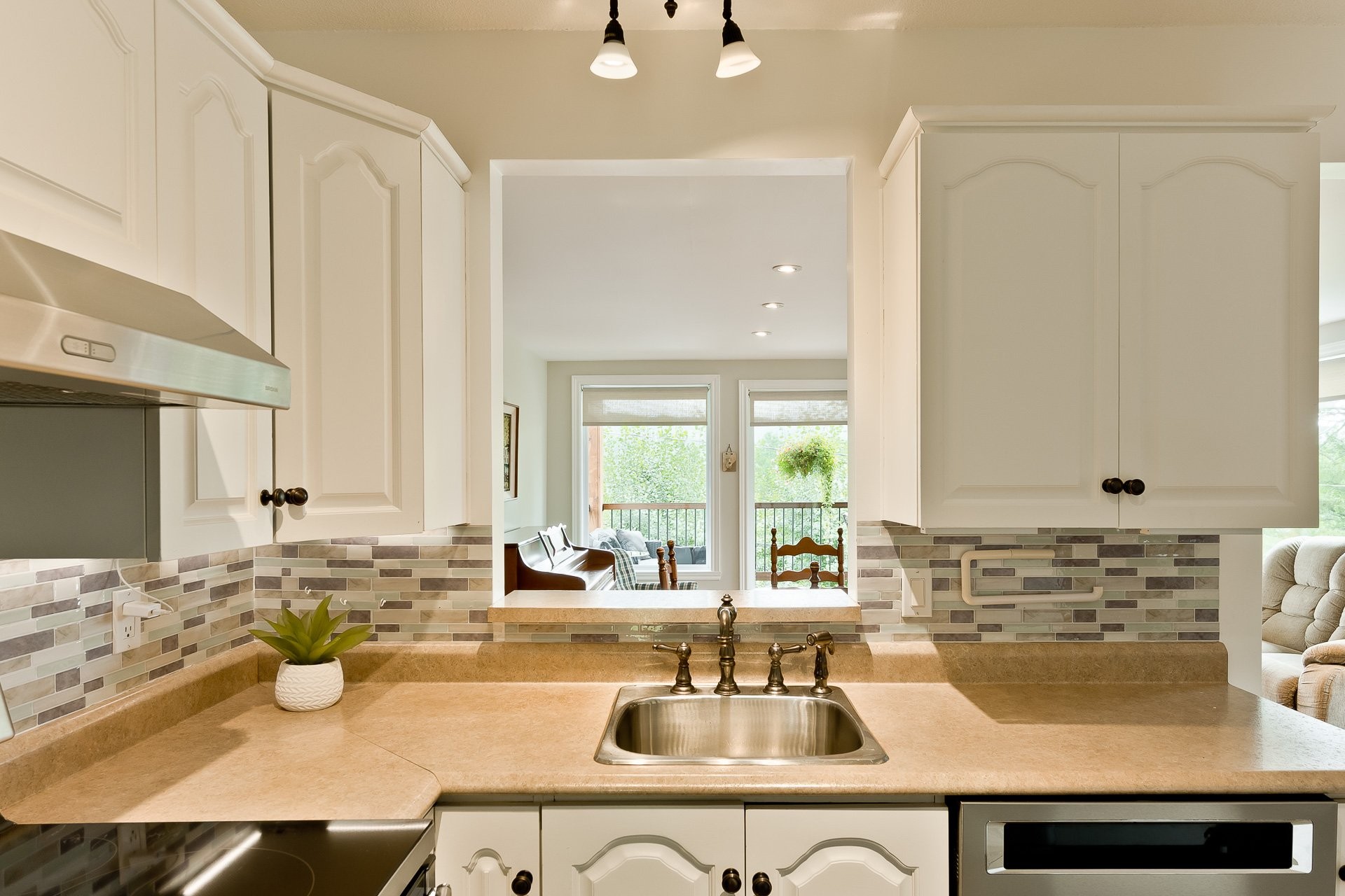 









1150


Rue Blanchard

,
Sherbrooke (Fleurimont),




QC
J1G2Z9

