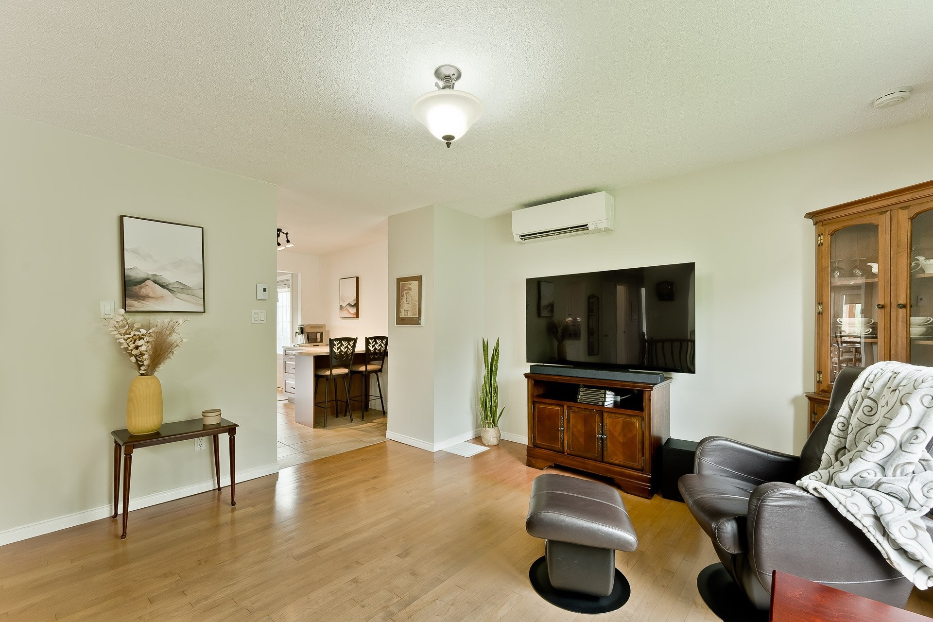 









1150


Rue Blanchard

,
Sherbrooke (Fleurimont),




QC
J1G2Z9

