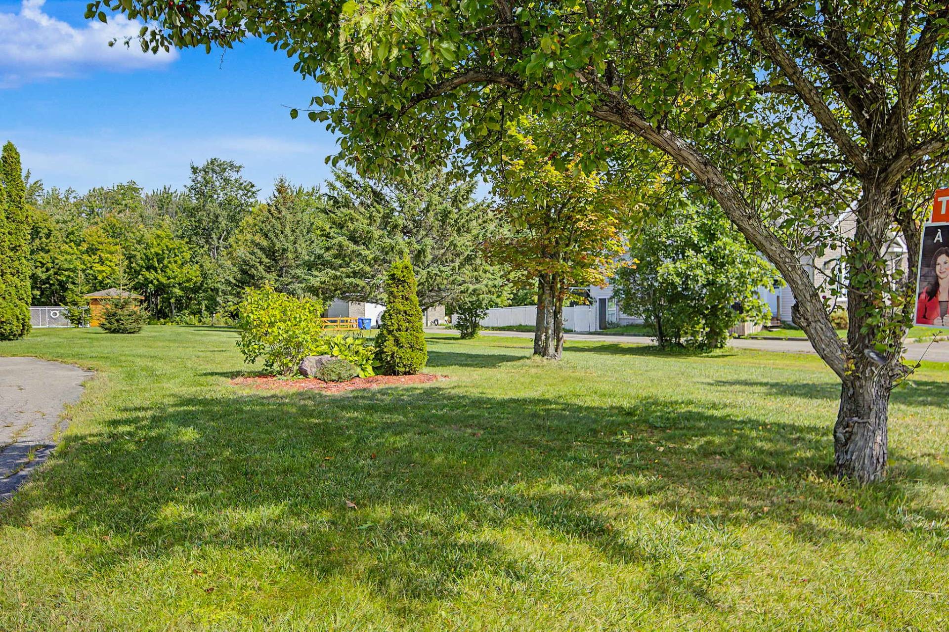 









1288


Rue d'Alma

,
Gatineau (Gatineau),







QC
J8R3J4

