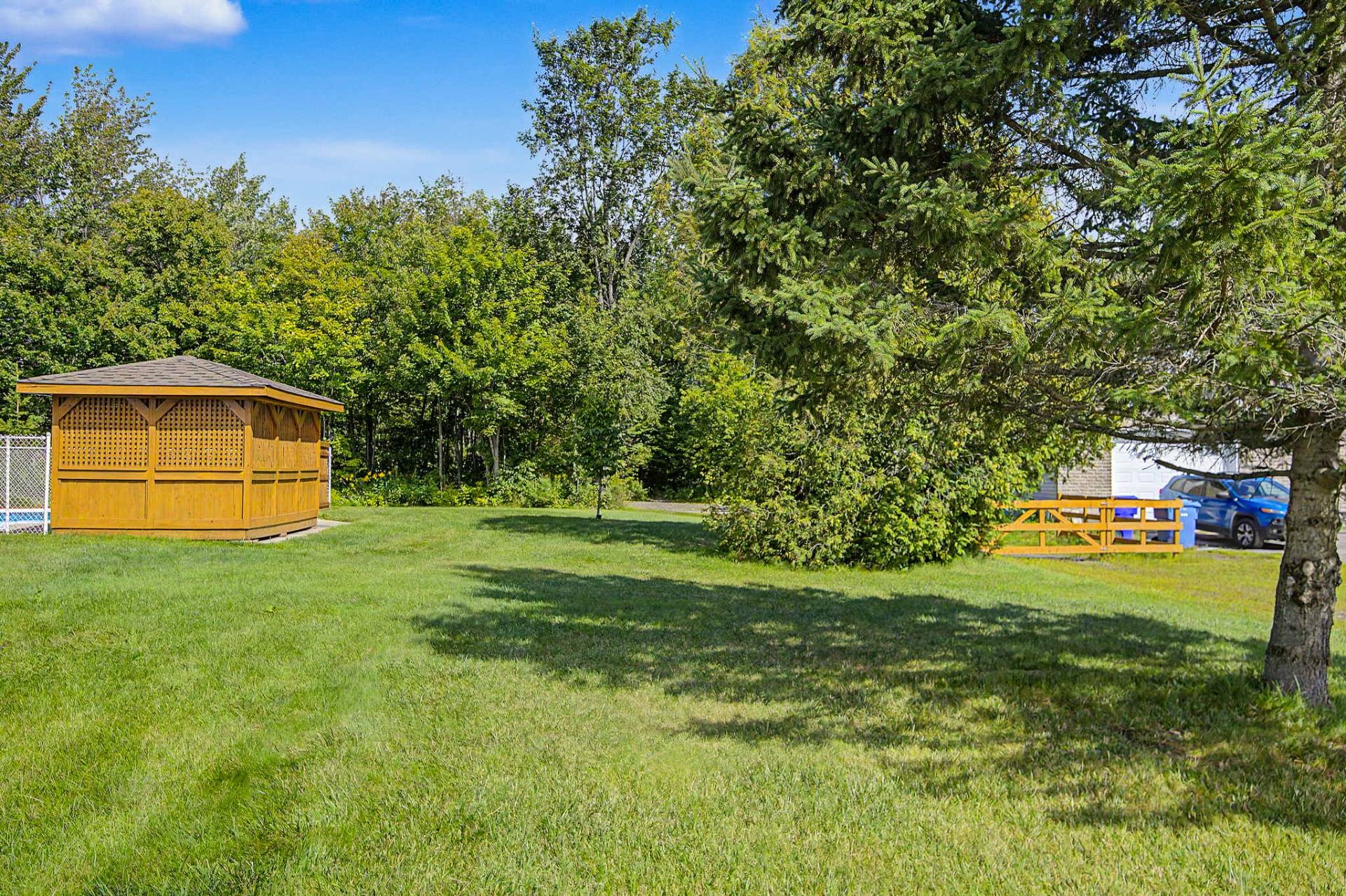 









1288


Rue d'Alma

,
Gatineau (Gatineau),







QC
J8R3J4

