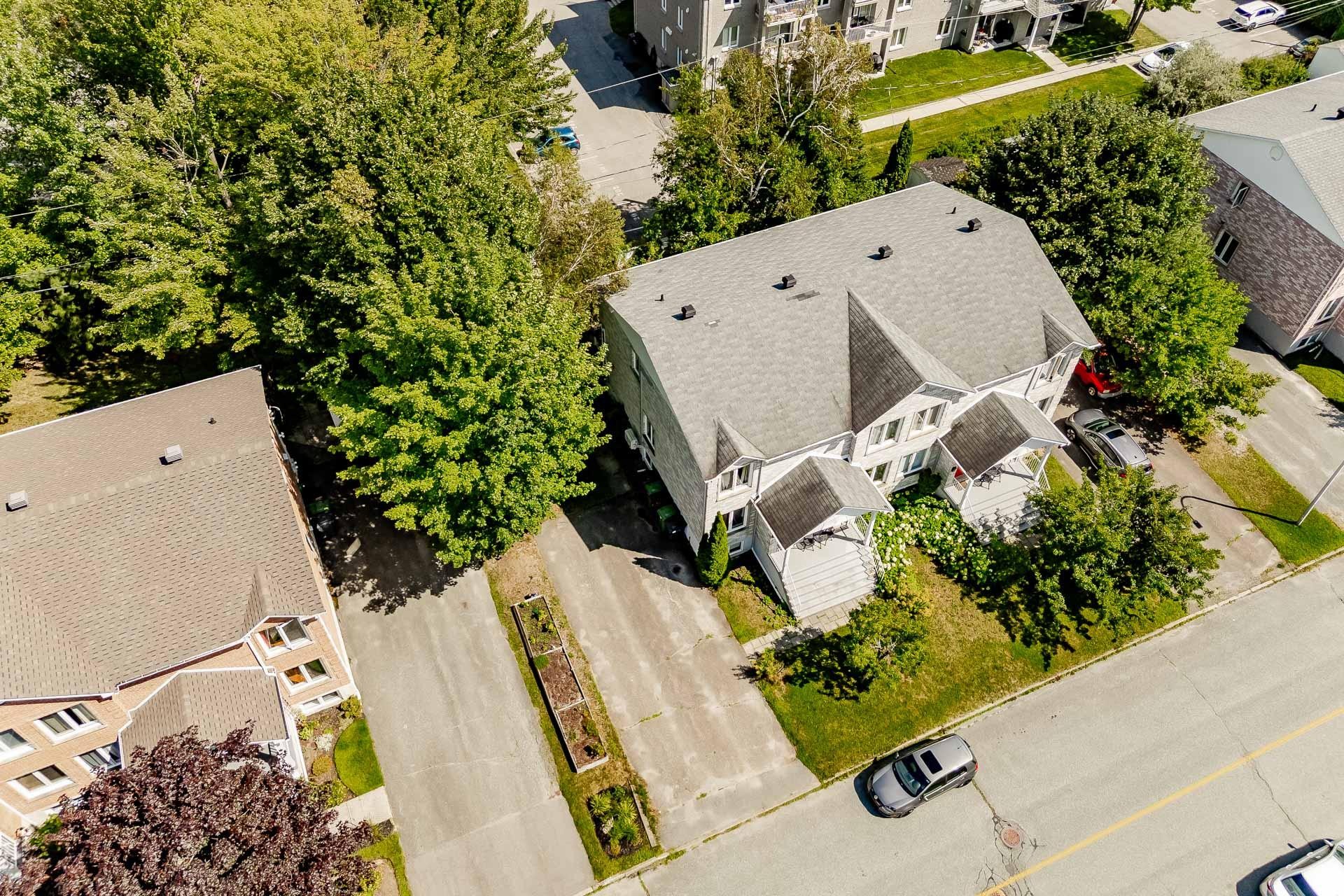 









980


Rue Lionel-Racine

,
Sherbrooke (Les Nations),




QC
J1J4L8

