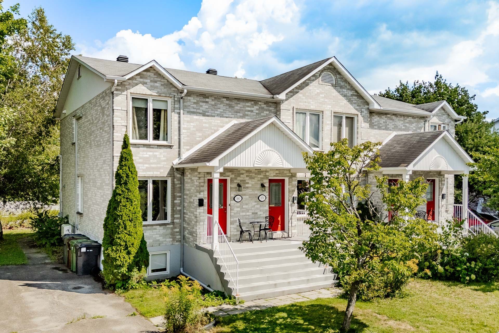 









980


Rue Lionel-Racine

,
Sherbrooke (Les Nations),




QC
J1J4L8

