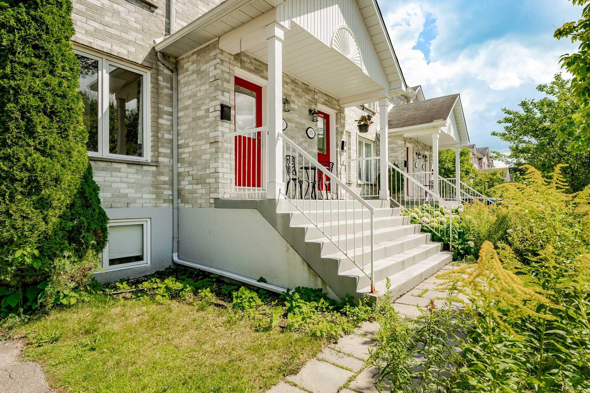 









980


Rue Lionel-Racine

,
Sherbrooke (Les Nations),




QC
J1J4L8


