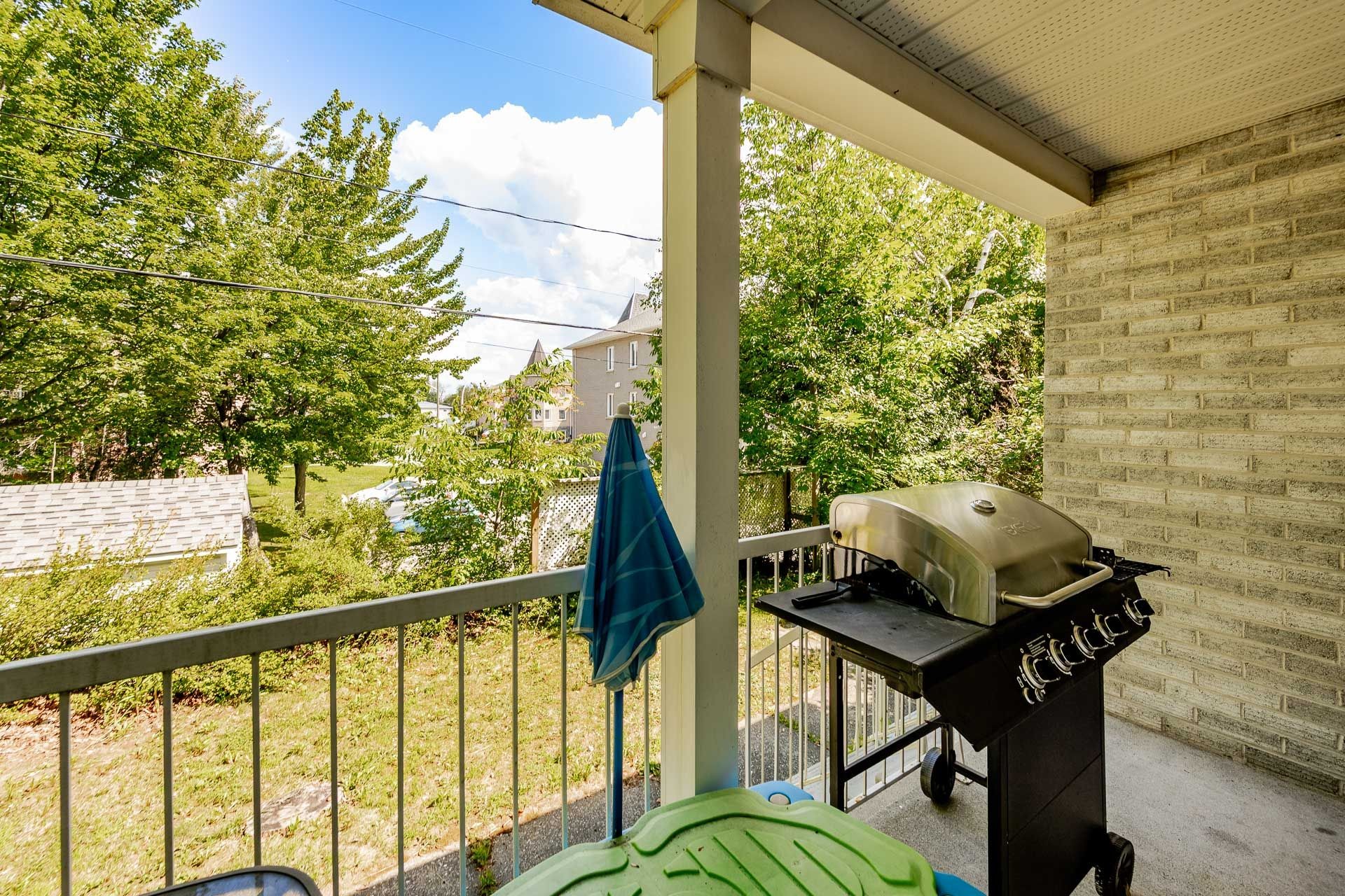 









980


Rue Lionel-Racine

,
Sherbrooke (Les Nations),




QC
J1J4L8

