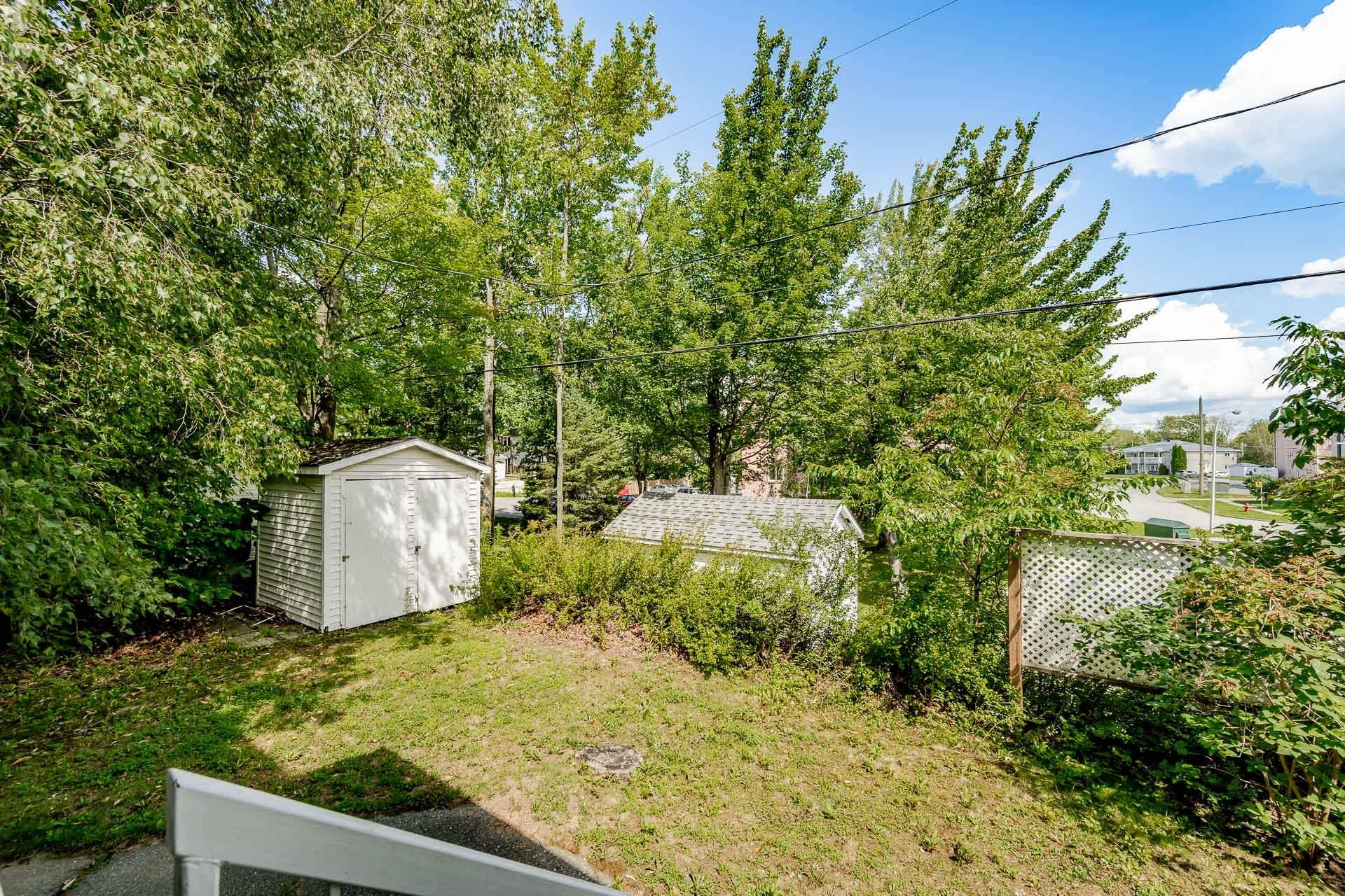 









980


Rue Lionel-Racine

,
Sherbrooke (Les Nations),




QC
J1J4L8

