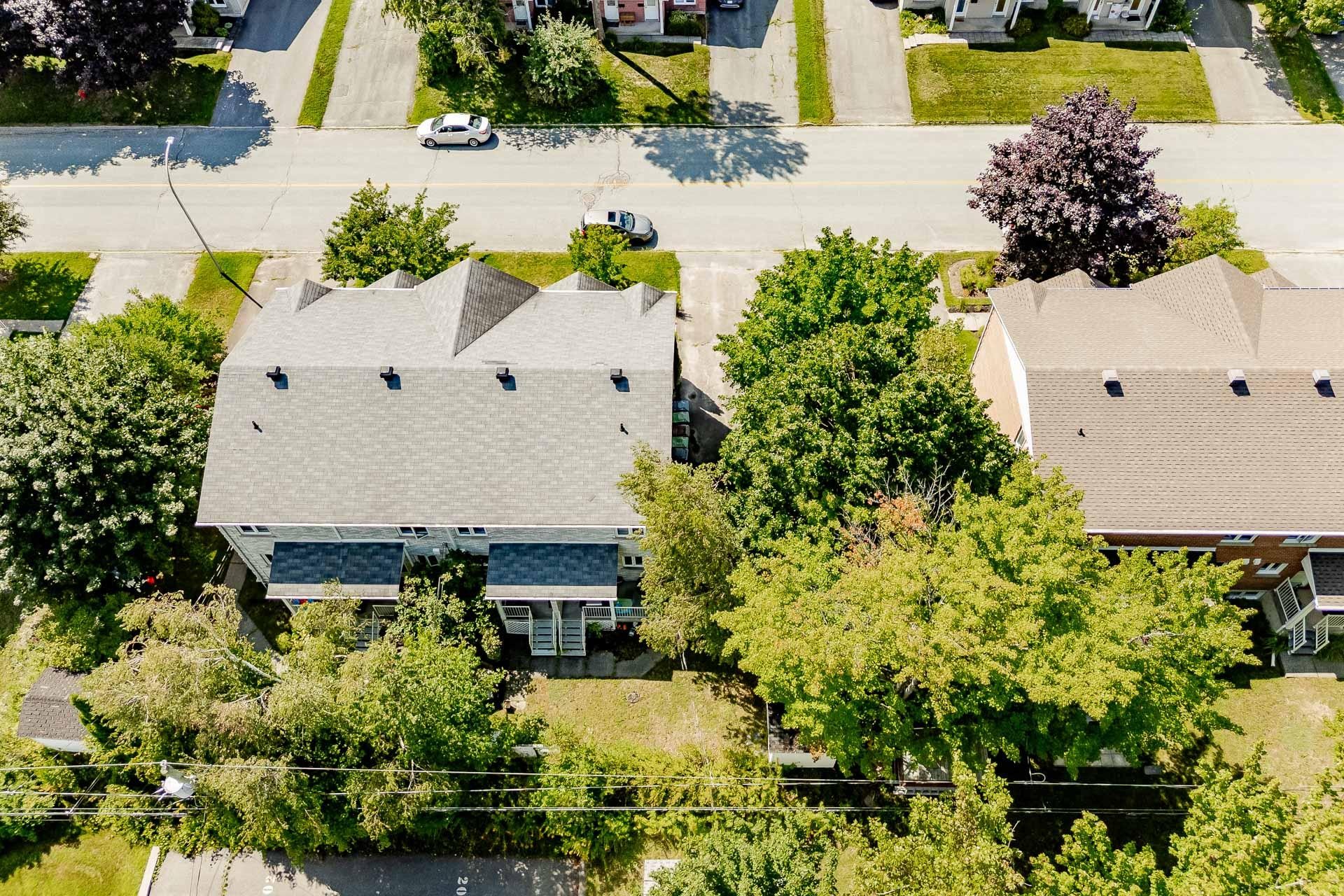









980


Rue Lionel-Racine

,
Sherbrooke (Les Nations),




QC
J1J4L8

