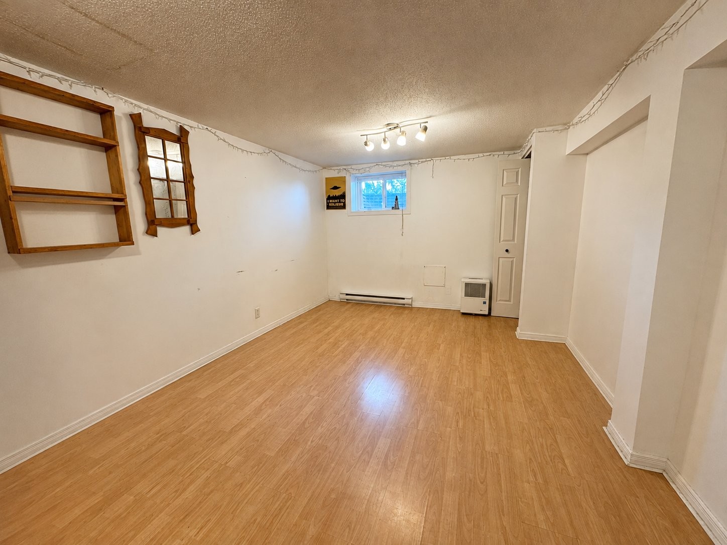 









39


Rue Gamelin

, B,
Gatineau (Hull),




QC
J8Y1V5

