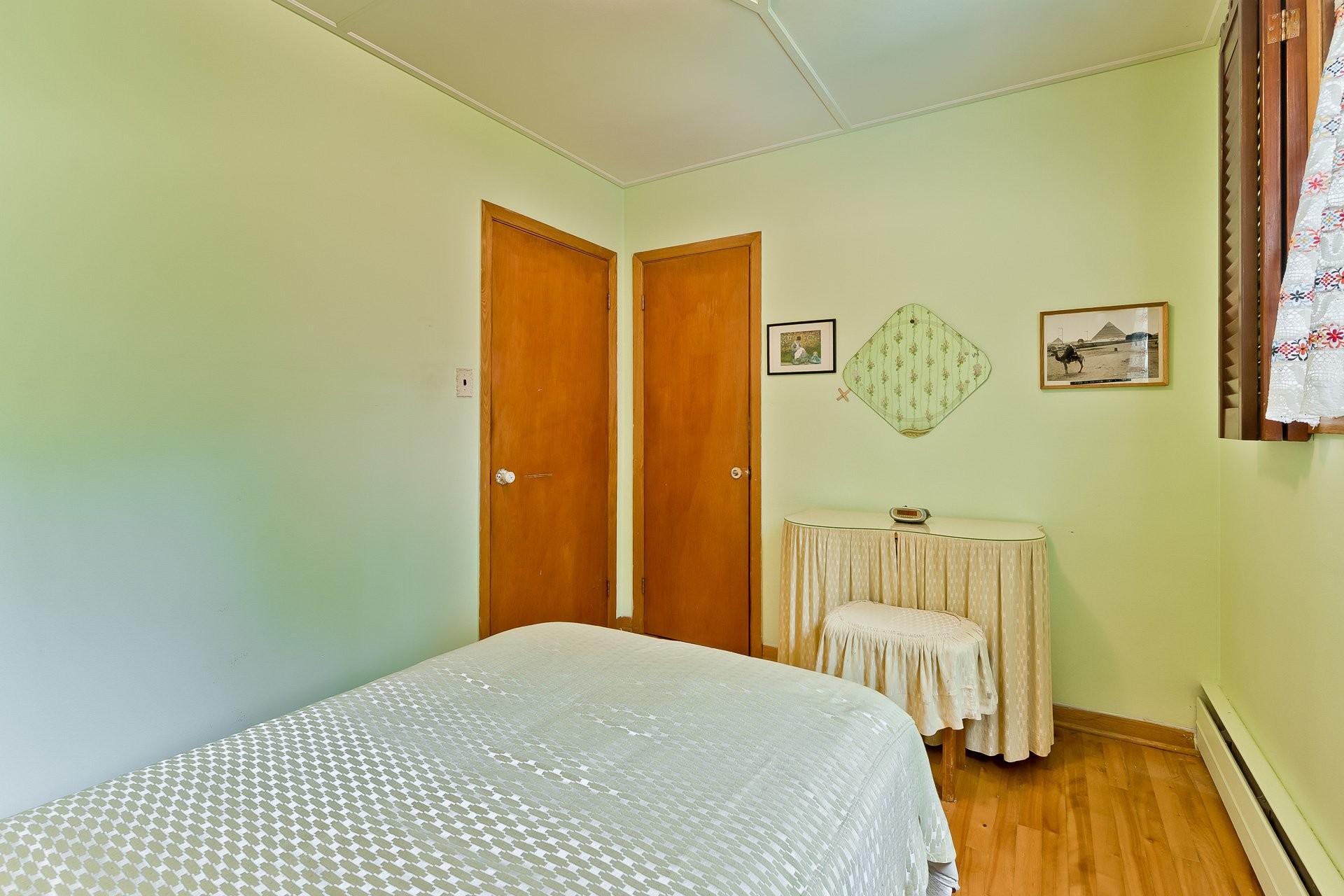 









2275


Rue de Rouville

,
Sherbrooke (Les Nations),




QC
J1J1X7

