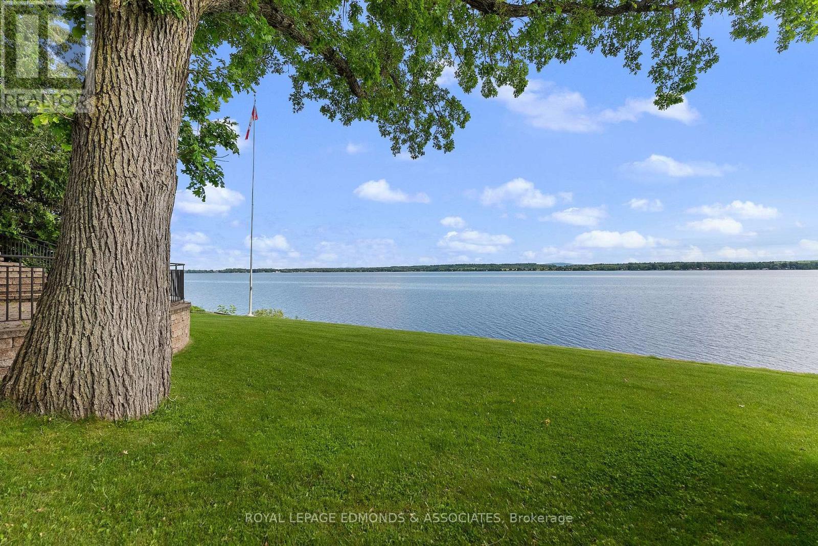 












907 CEDAR LANE

,
Pembroke,




Ontario
K8A2G6

