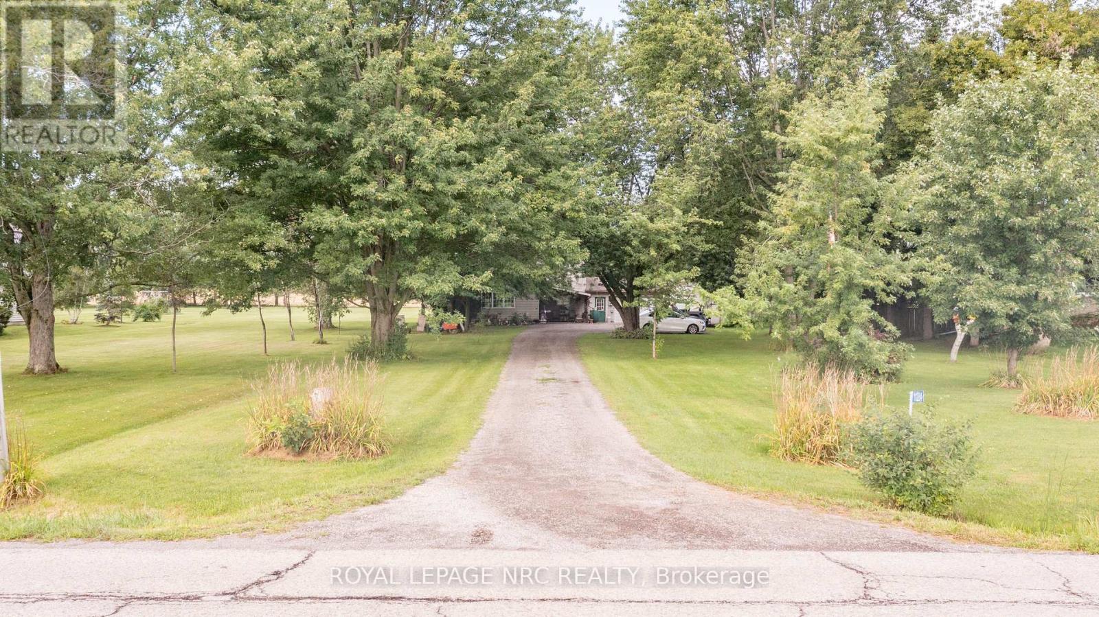 












11284 GOLF COURSE ROAD

,
Wainfleet (Marshville/Winger),




Ontario
L3K5V4

