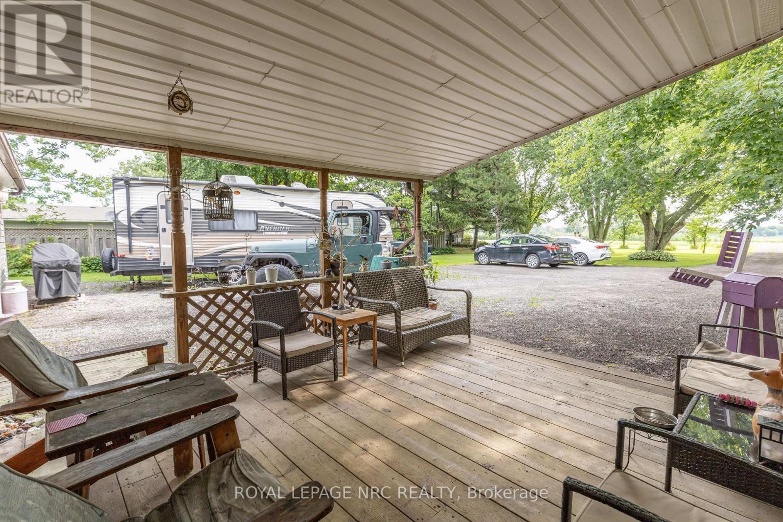 












11284 GOLF COURSE ROAD

,
Wainfleet (Marshville/Winger),




Ontario
L3K5V4

