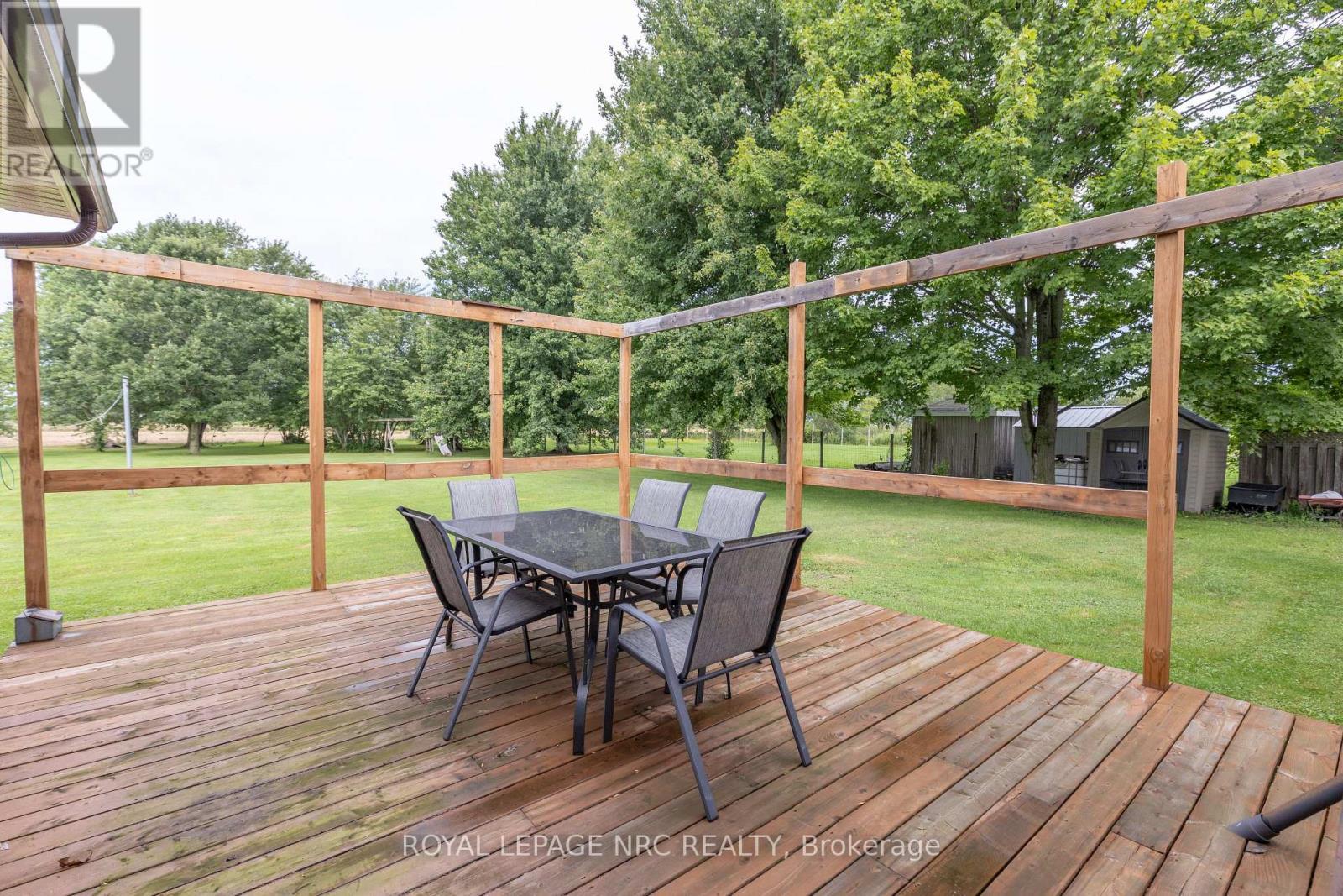 












11284 GOLF COURSE ROAD

,
Wainfleet (Marshville/Winger),




Ontario
L3K5V4

