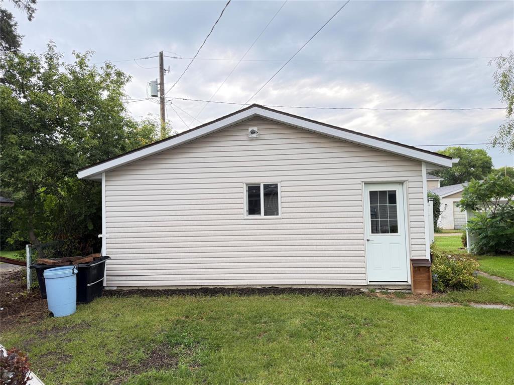 












545 3RD Avenue

,
Rivers,




Manitoba
R0K1X0


