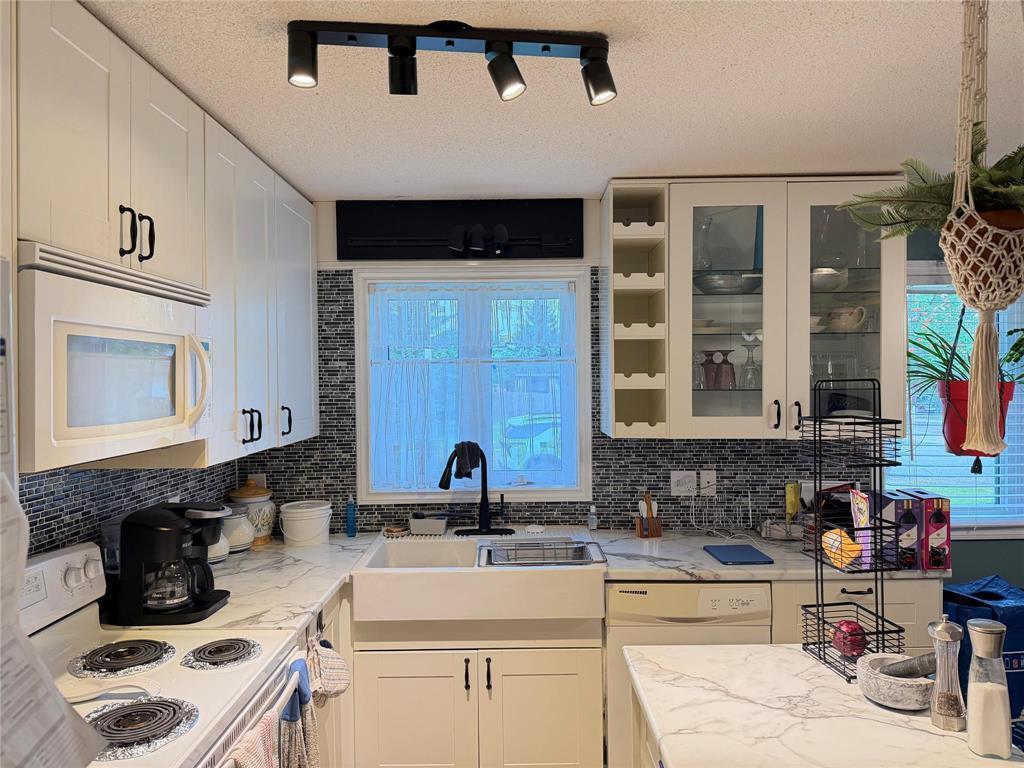 












545 3RD Avenue

,
Rivers,




Manitoba
R0K1X0

