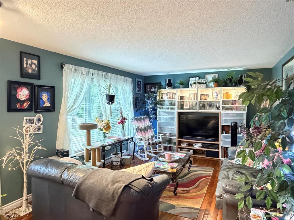 












545 3RD Avenue

,
Rivers,




Manitoba
R0K1X0

