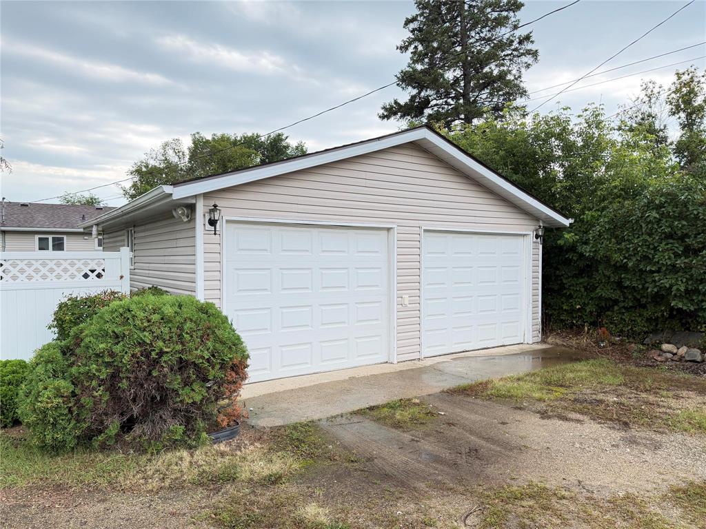 












545 3RD Avenue

,
Rivers,




Manitoba
R0K1X0

