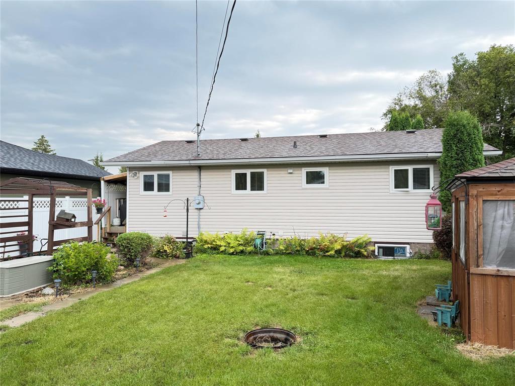












545 3RD Avenue

,
Rivers,




Manitoba
R0K1X0

