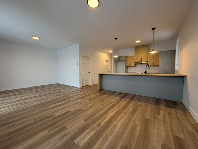 









130


Place Marc-Favreau

, 301,
Cowansville,




QC
J2K0Z9

