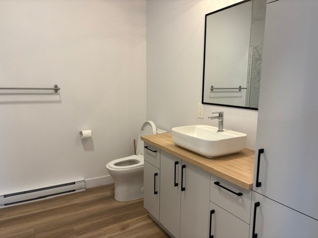 









130


Place Marc-Favreau

, 301,
Cowansville,




QC
J2K0Z9

