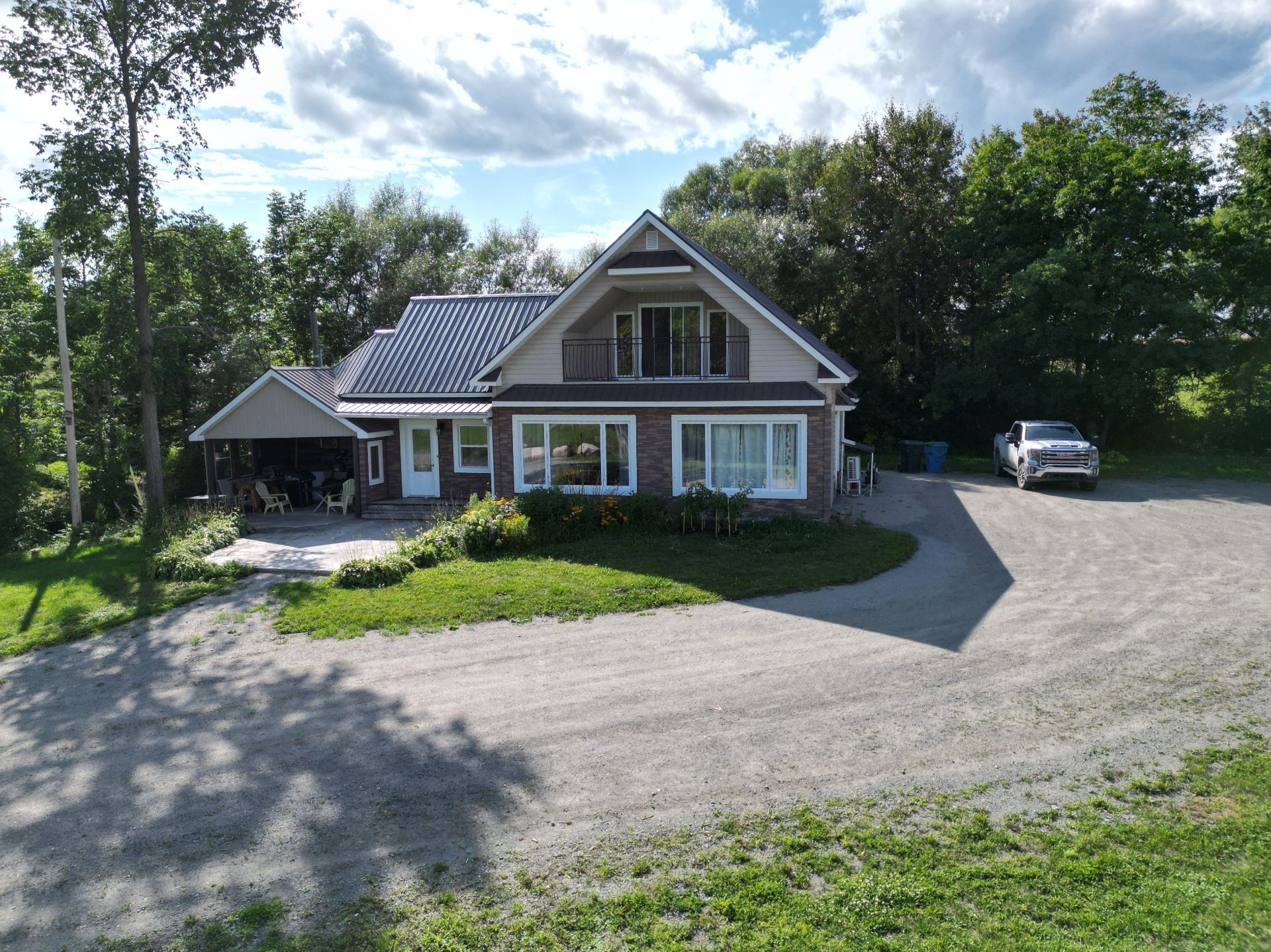 









1046


Ch. de la Carrière-à-Chaux

,
Duhamel-Ouest,




QC
J0Z1G4

