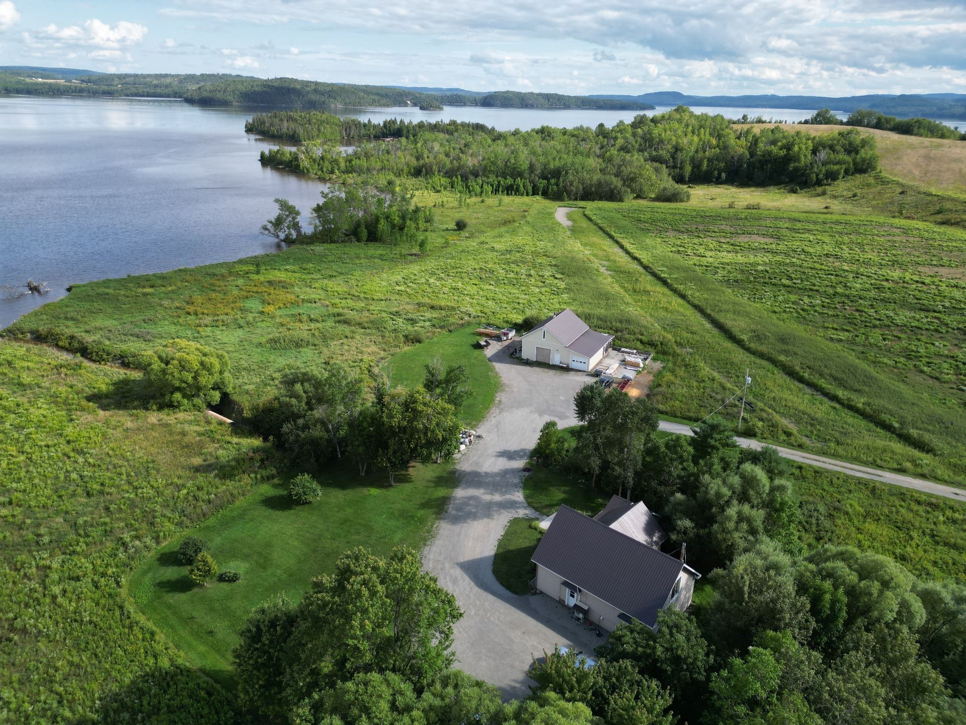 









1046


Ch. de la Carrière-à-Chaux

,
Duhamel-Ouest,




QC
J0Z1G4

