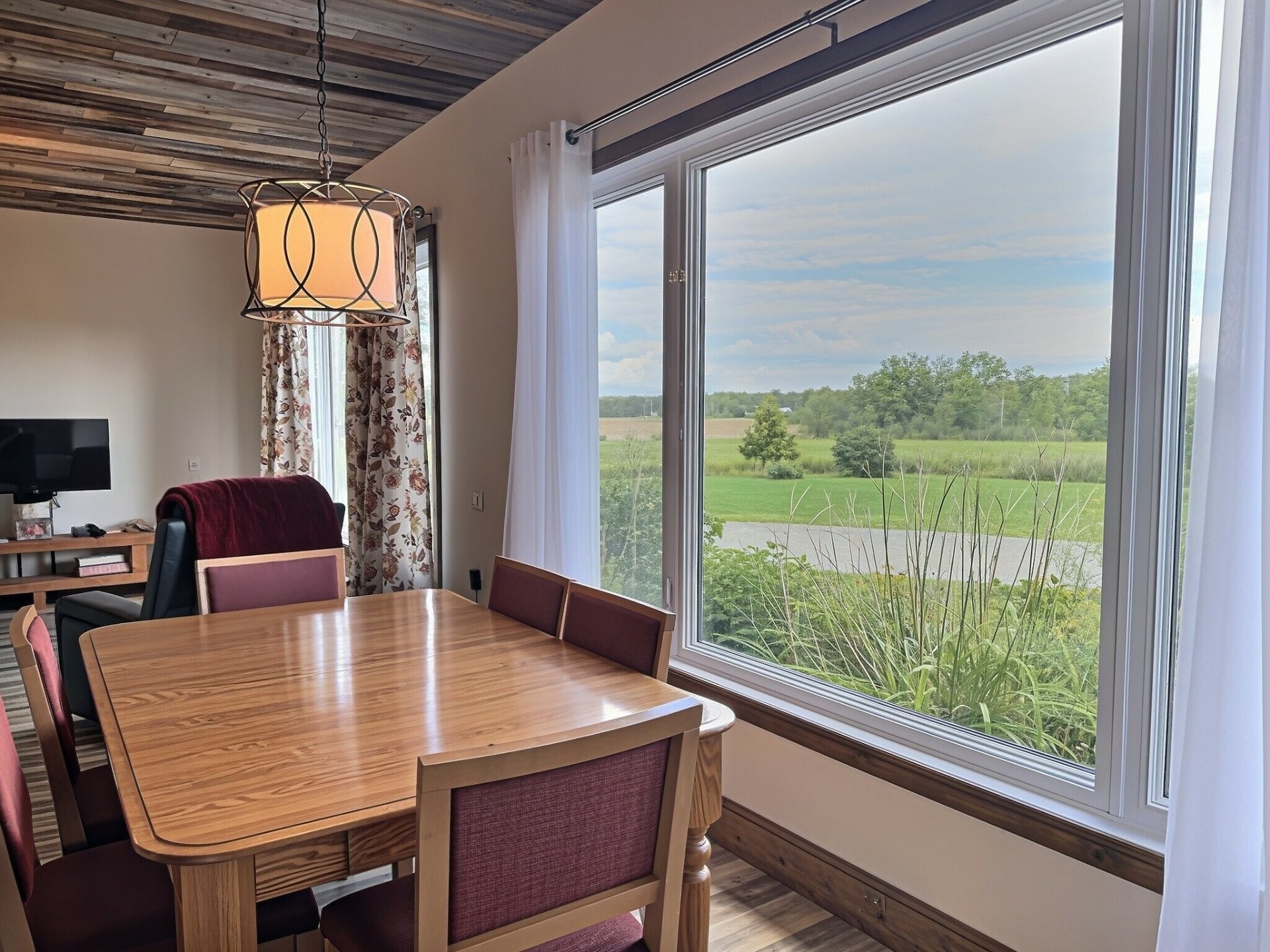 









1046


Ch. de la Carrière-à-Chaux

,
Duhamel-Ouest,




QC
J0Z1G4

