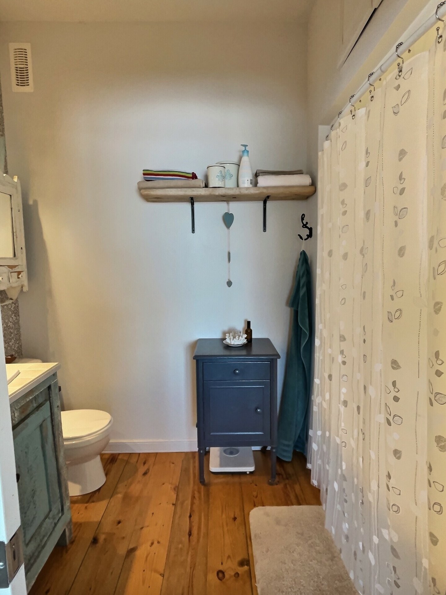 









1046


Ch. de la Carrière-à-Chaux

,
Duhamel-Ouest,




QC
J0Z1G4


