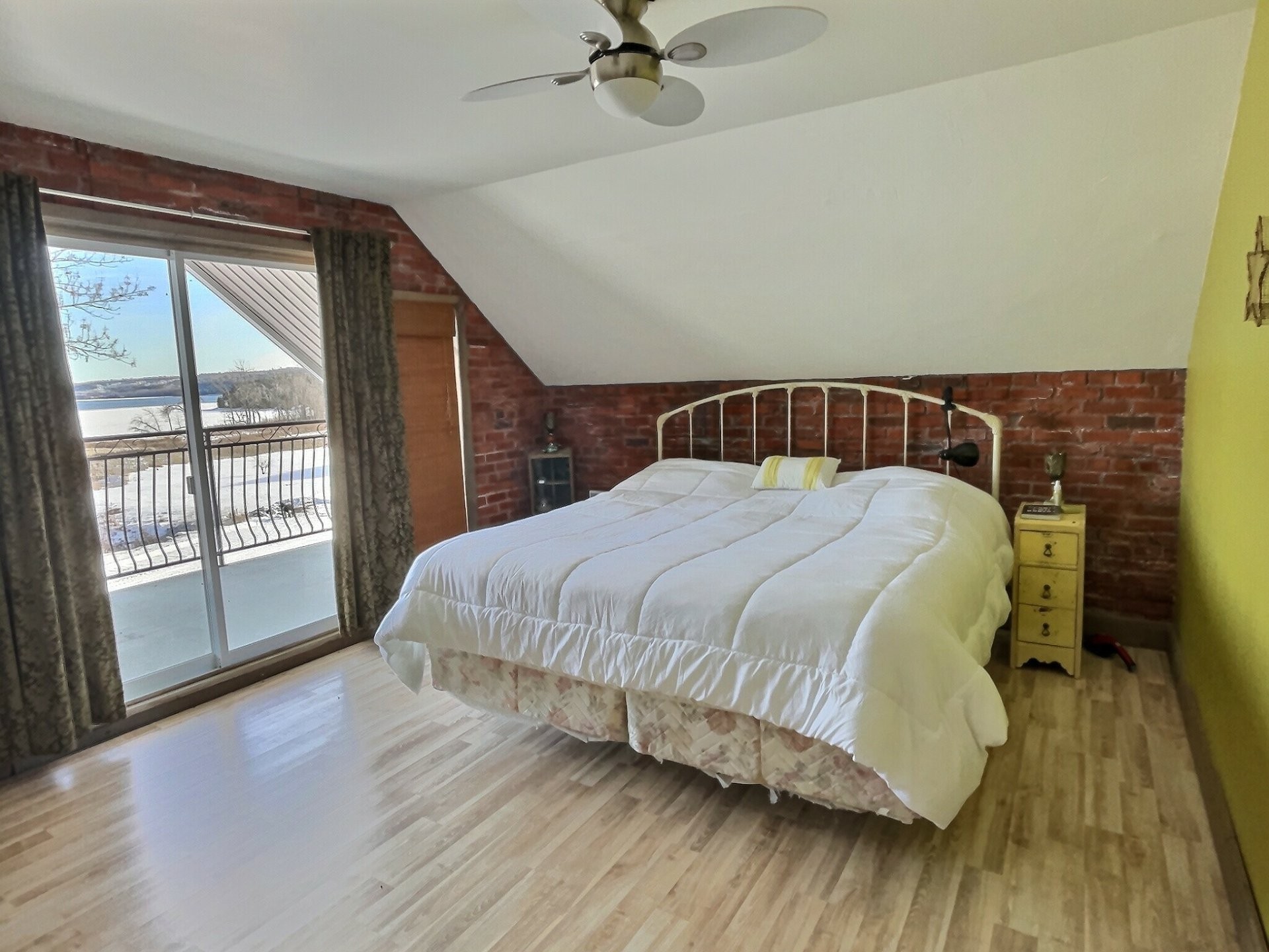 









1046


Ch. de la Carrière-à-Chaux

,
Duhamel-Ouest,




QC
J0Z1G4

