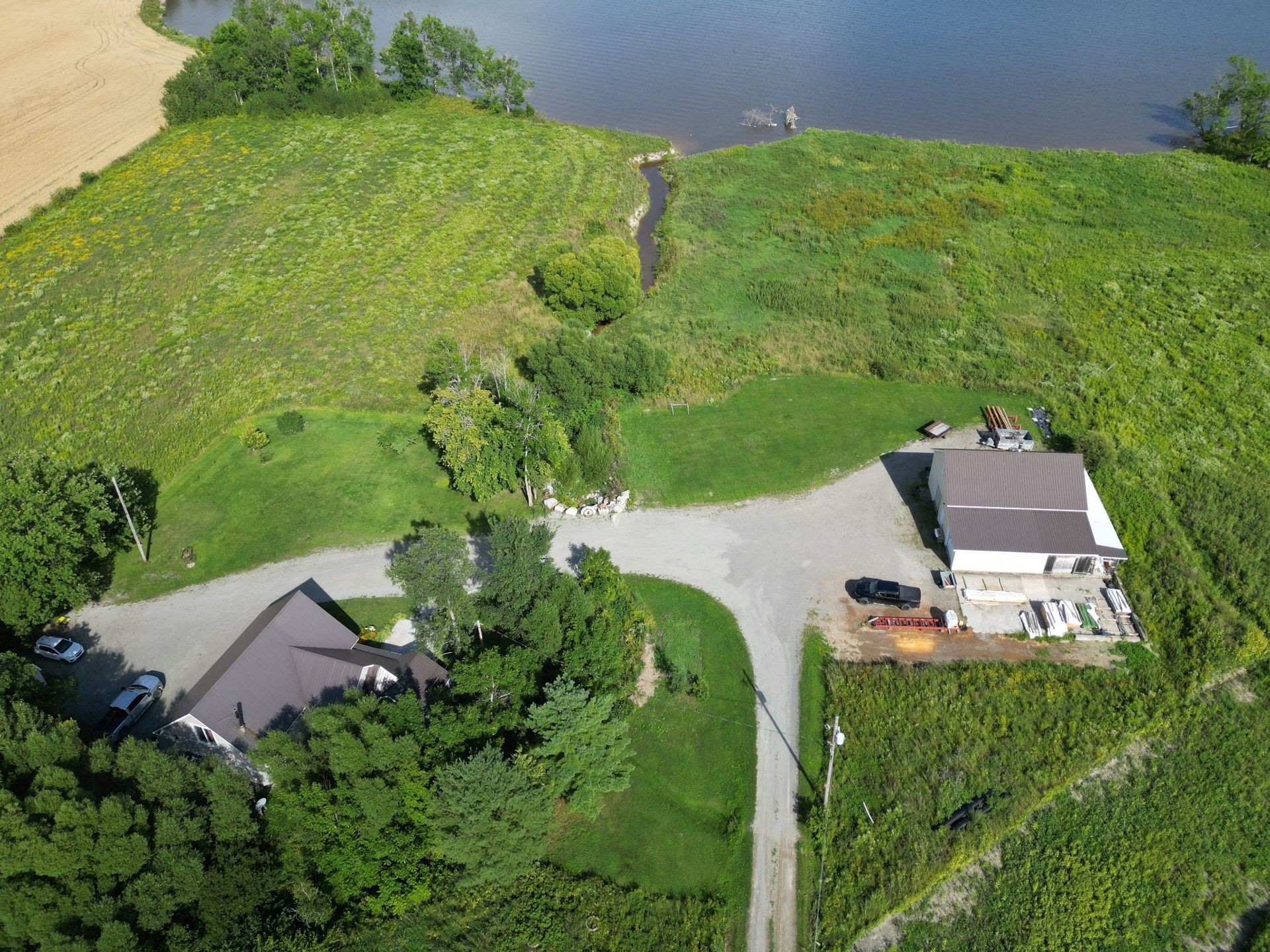 









1046


Ch. de la Carrière-à-Chaux

,
Duhamel-Ouest,




QC
J0Z1G4

