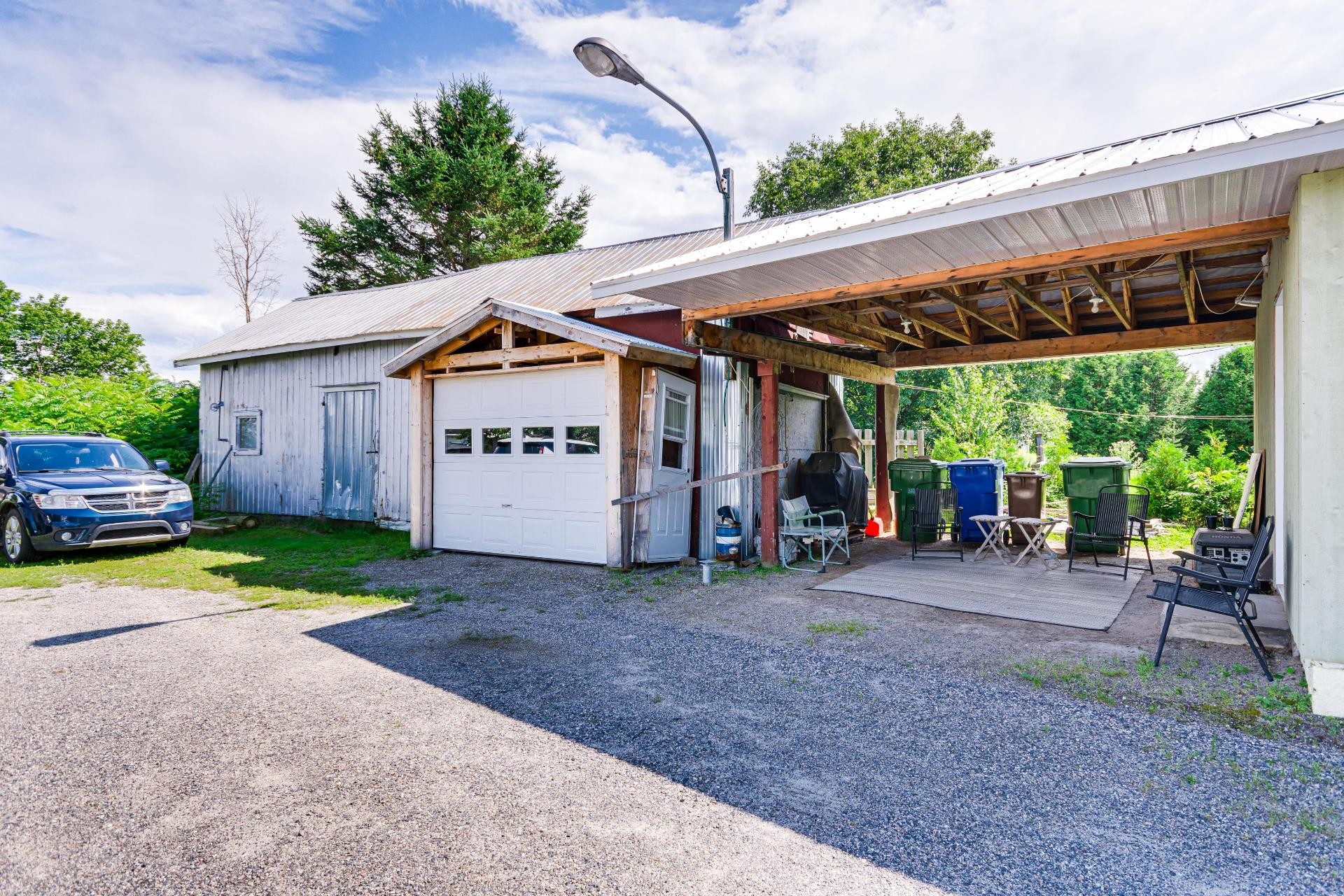 









105


Rue Principale

,
Ripon,




QC
J0V1V0

