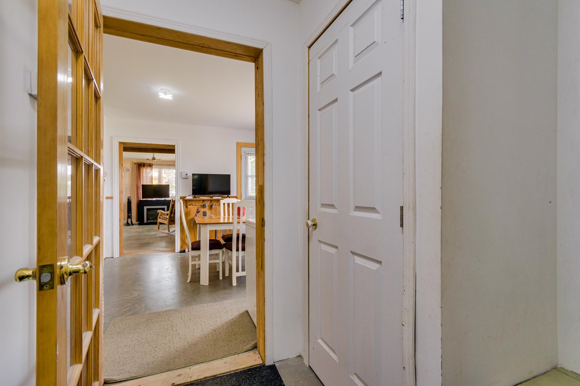 









105


Rue Principale

,
Ripon,




QC
J0V1V0

