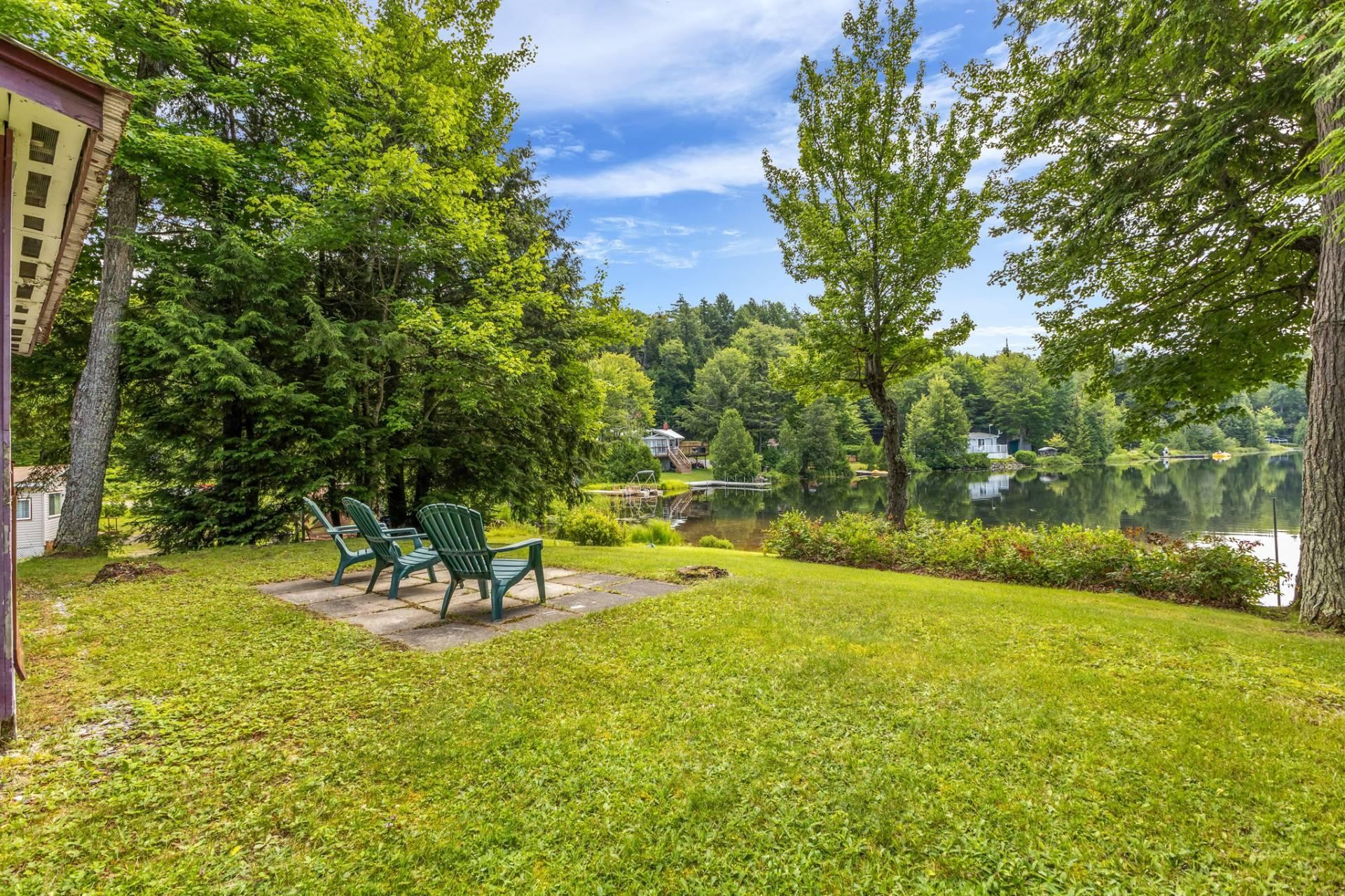 









48


Ch. du Lac-Achigan

,
Val-des-Monts,




QC
J8N1C5

