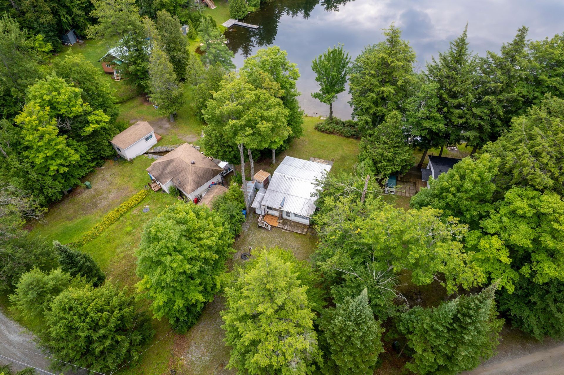 









48


Ch. du Lac-Achigan

,
Val-des-Monts,




QC
J8N1C5

