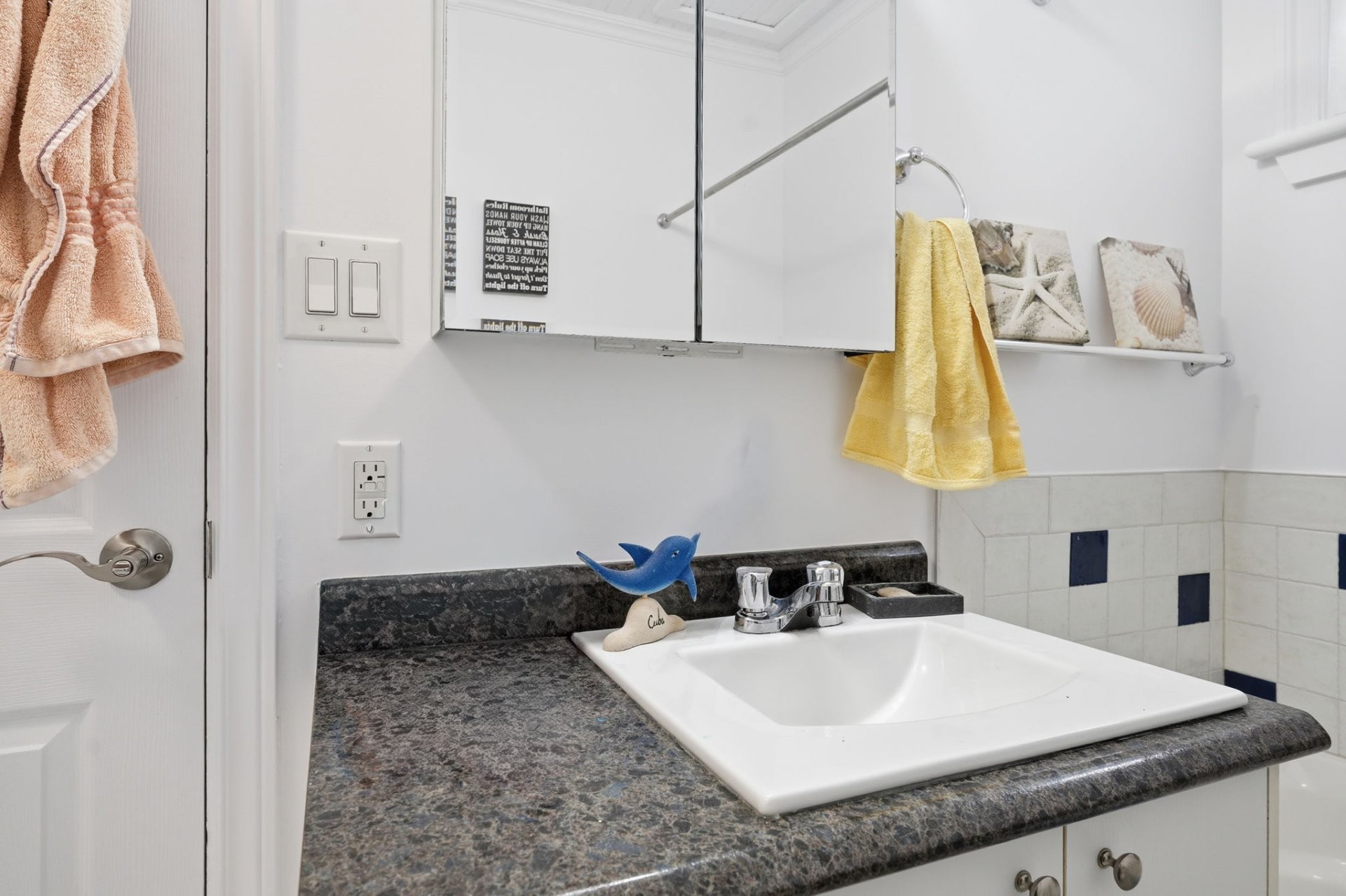 









2


Rue Henri-Gauthier

,
Gatineau (Hull),




QC
J8X1A8

