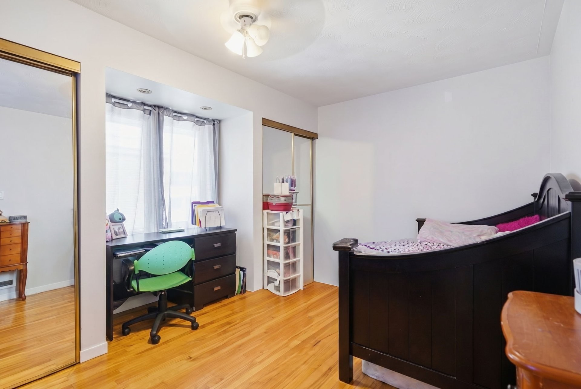 









394


Rue Brébeuf

,
Gatineau (Gatineau),




QC
J8P5W1

