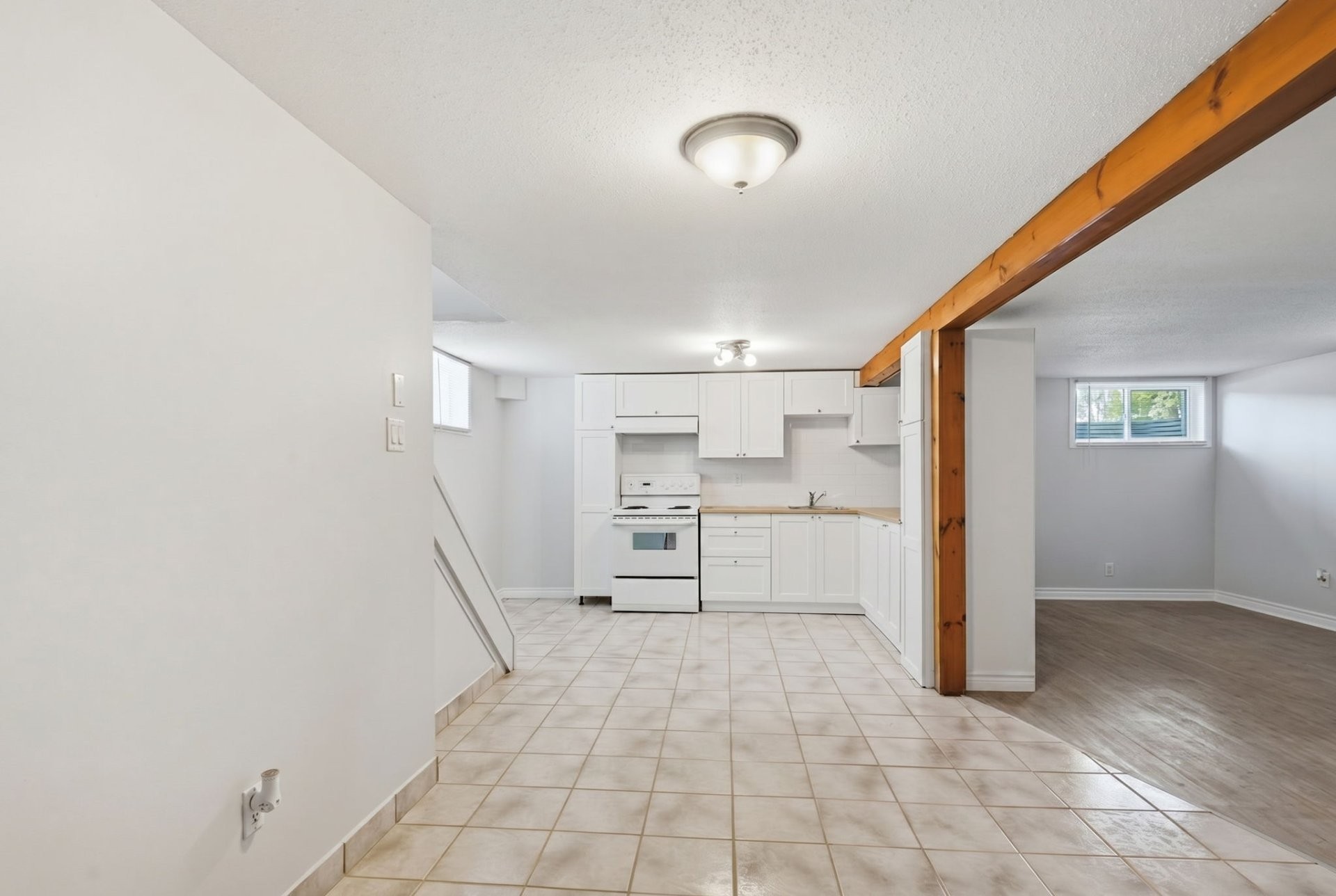 









394


Rue Brébeuf

,
Gatineau (Gatineau),




QC
J8P5W1

