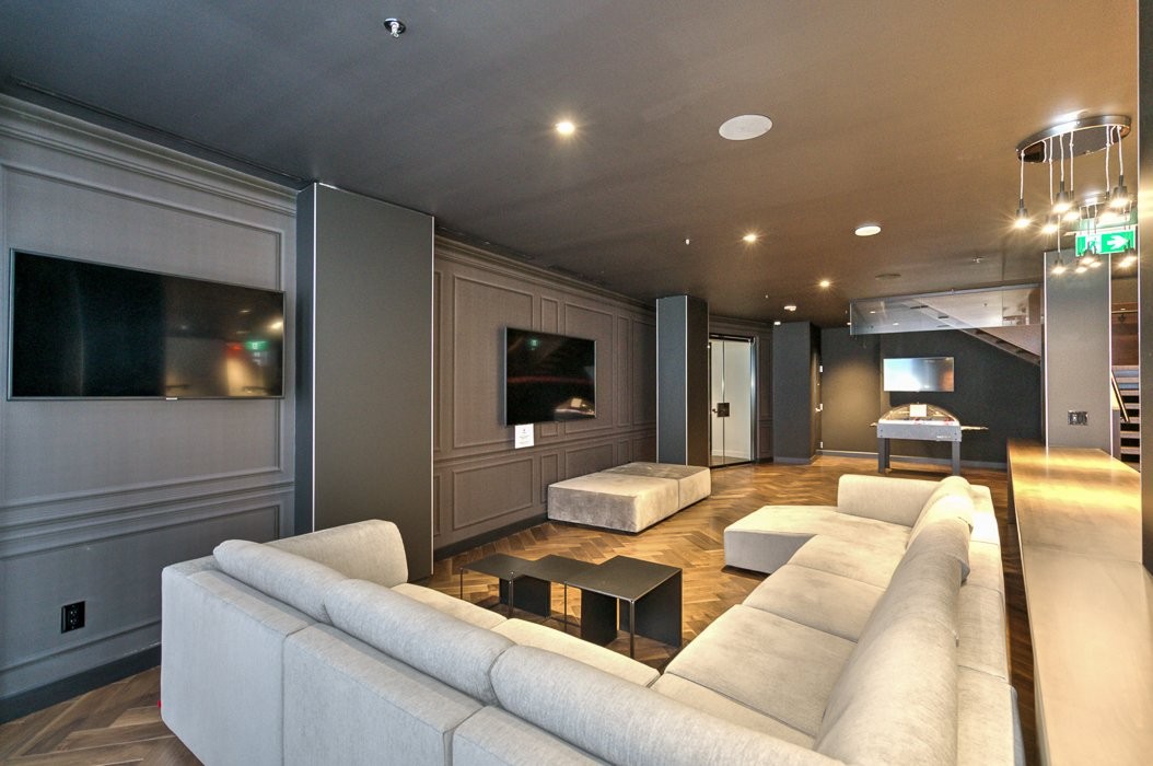 









1188


Rue St-Antoine O.

, 3111,
Montréal (Ville-Marie),




QC
H3C1B4

