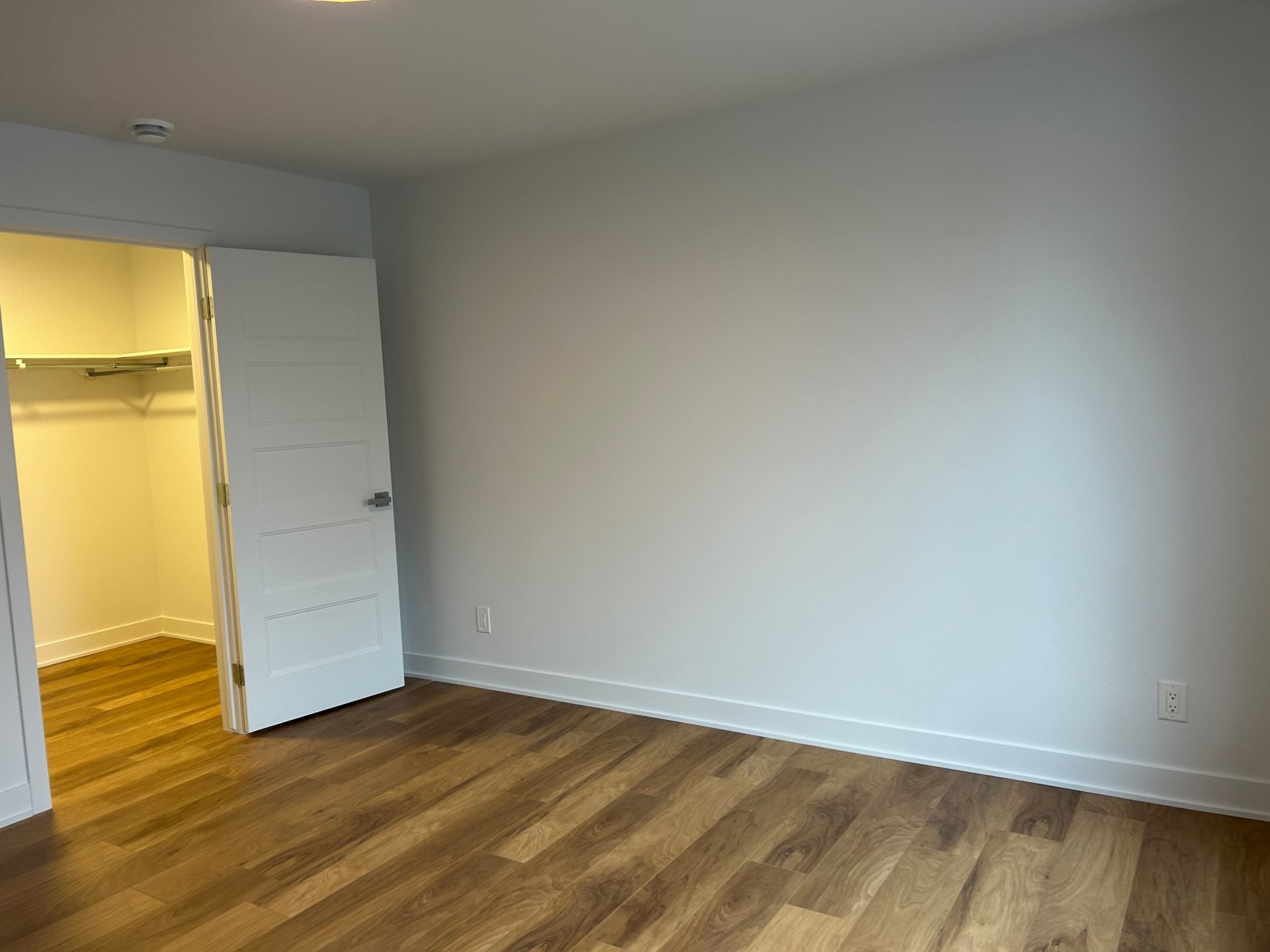 









57


Rue Joron

, 4,
Salaberry-de-Valleyfield,




QC
J6S3M2


