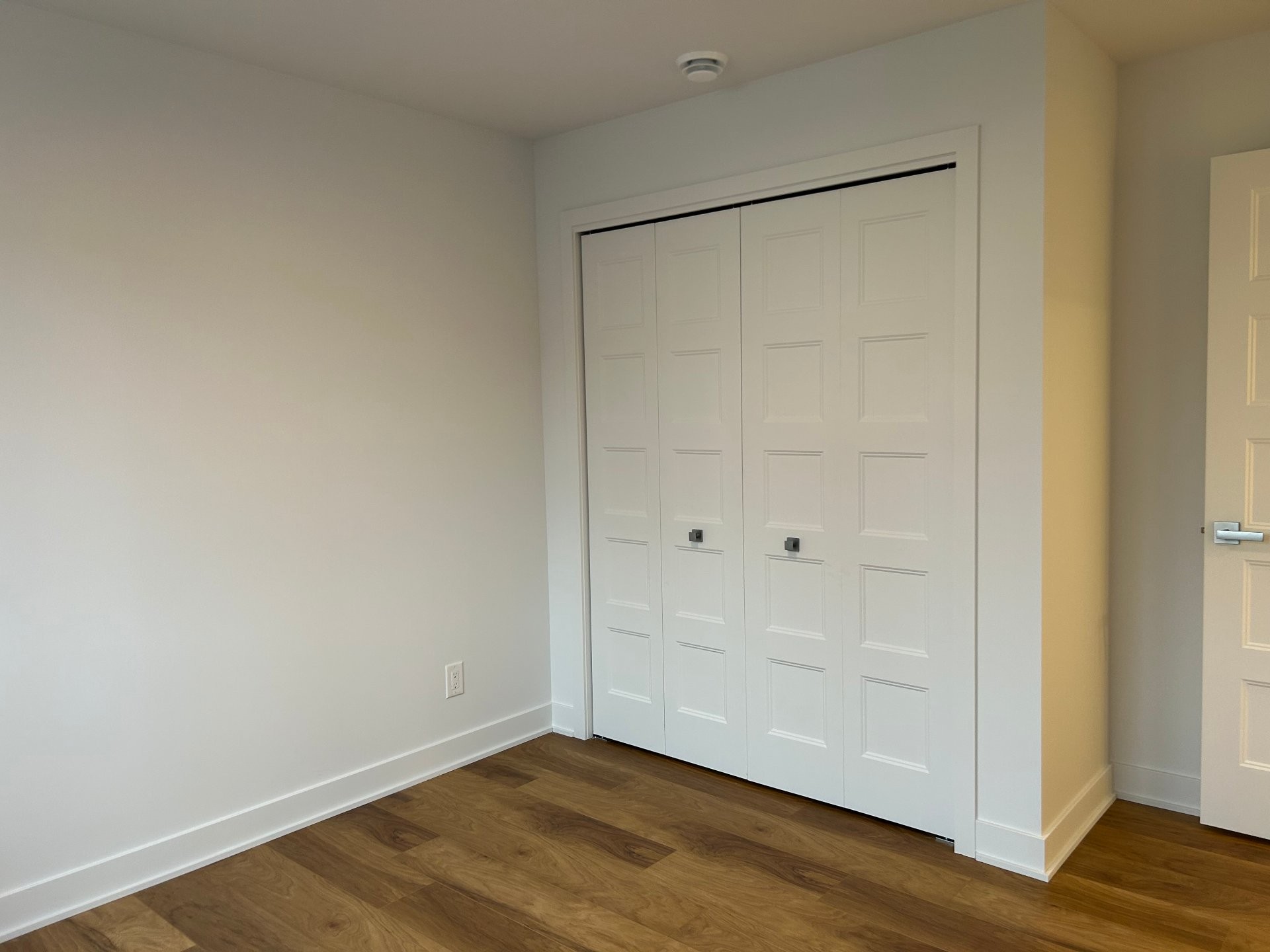 









57


Rue Joron

, 4,
Salaberry-de-Valleyfield,




QC
J6S3M2


