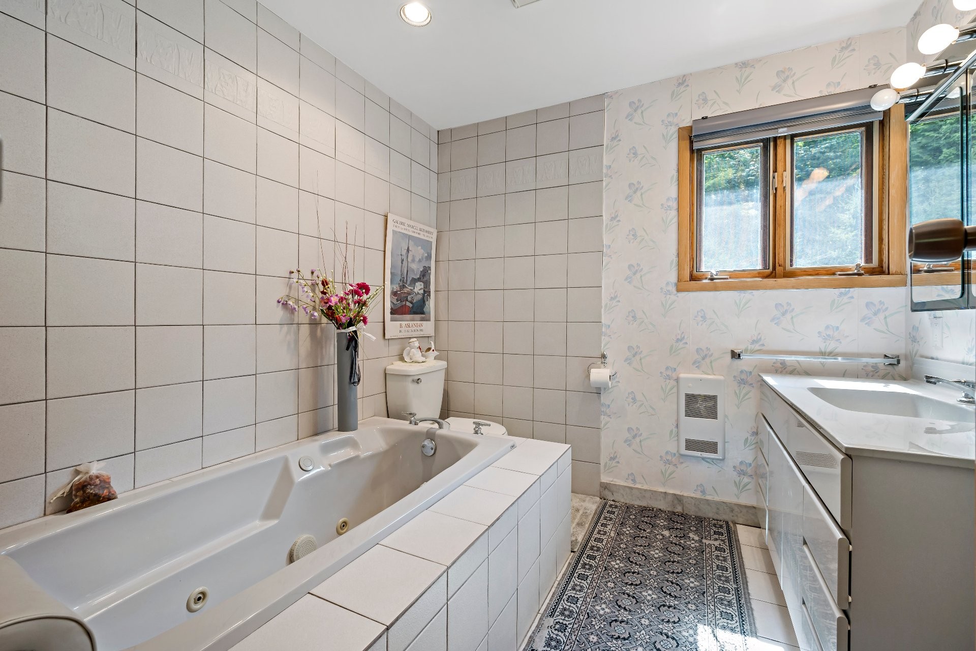 









188


Ch. White

,
Harrington,




QC
J8G2T3

