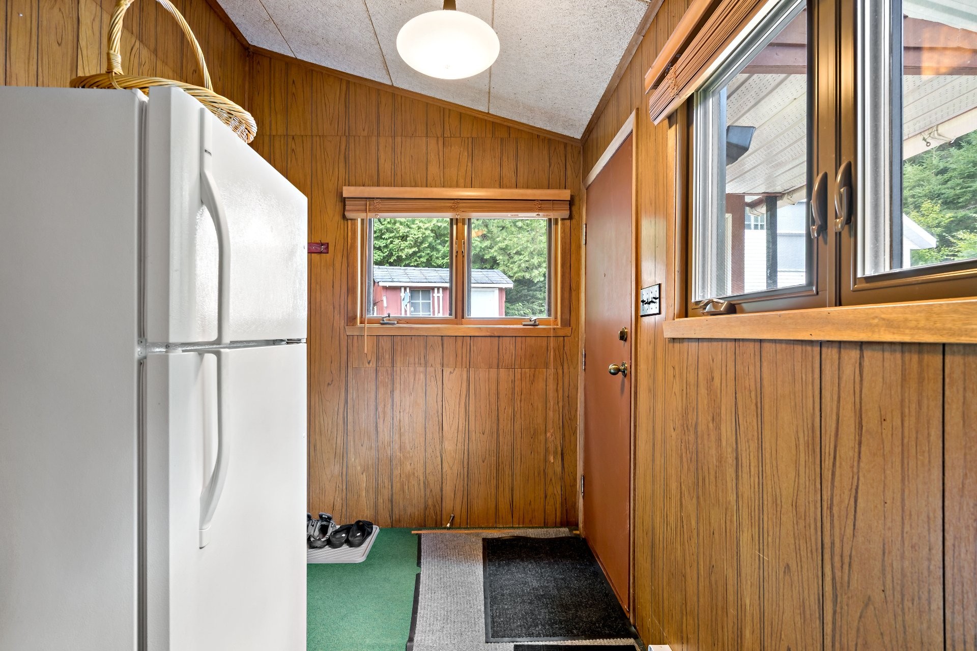 









188


Ch. White

,
Harrington,




QC
J8G2T3

