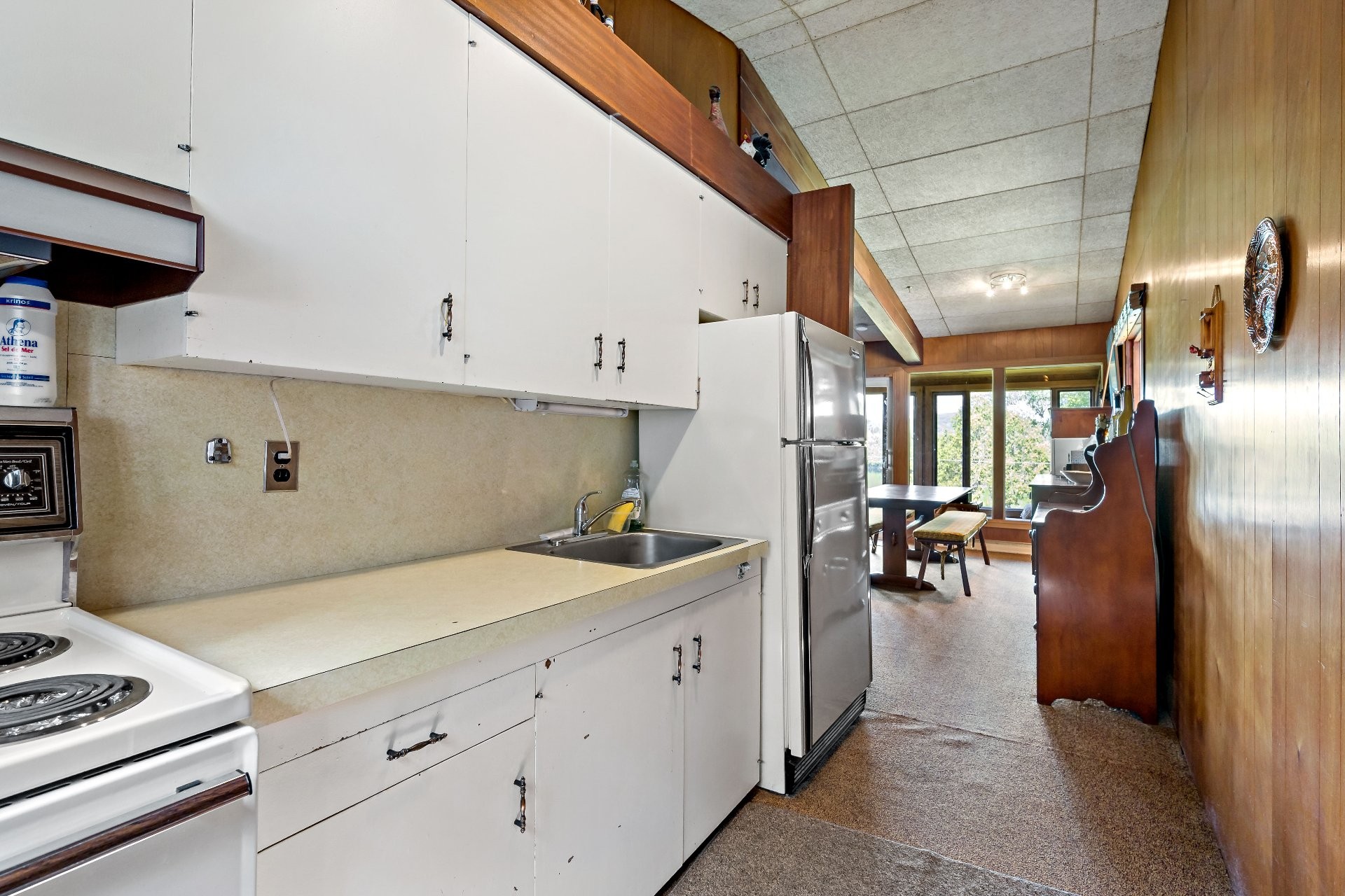 









188


Ch. White

,
Harrington,




QC
J8G2T3

