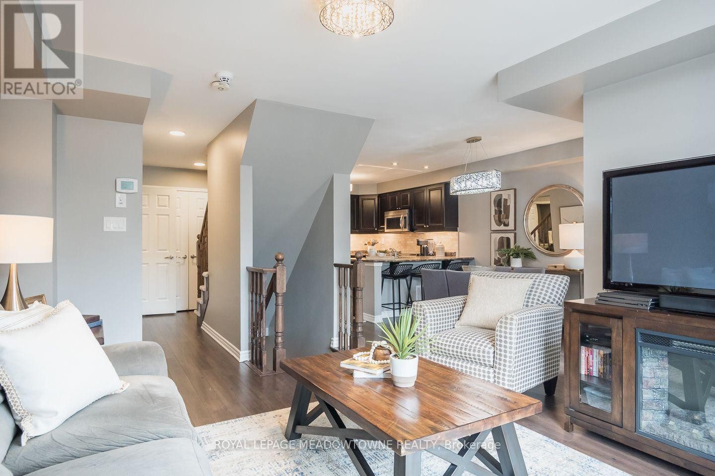 












275 EVES GATE

,
Milton,




Ontario
L9E0A2

